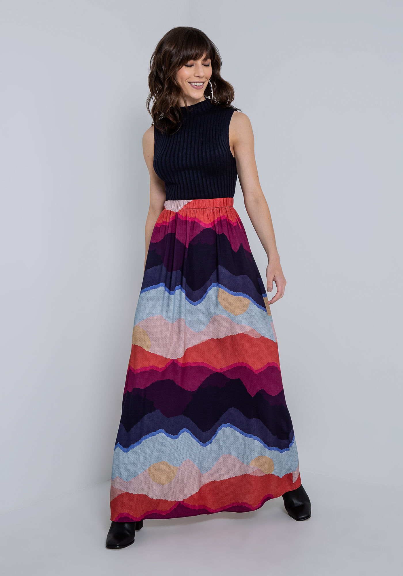 Vestido Longo em Viscose e Tric&ocirc; Estampado, ENTARDECER, large.