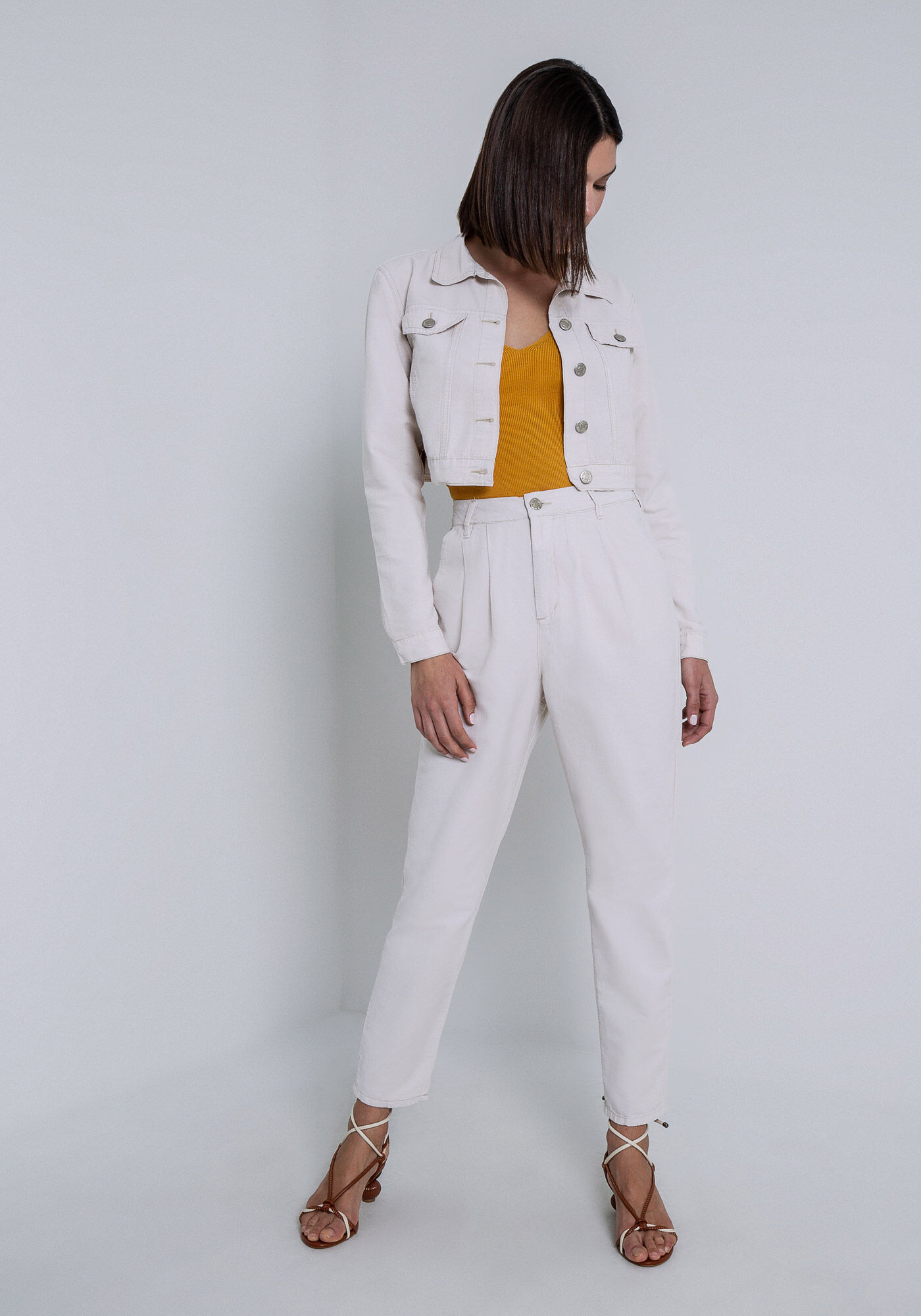 Jaqueta Sarja Cropped, BEGE MARFIM, large.