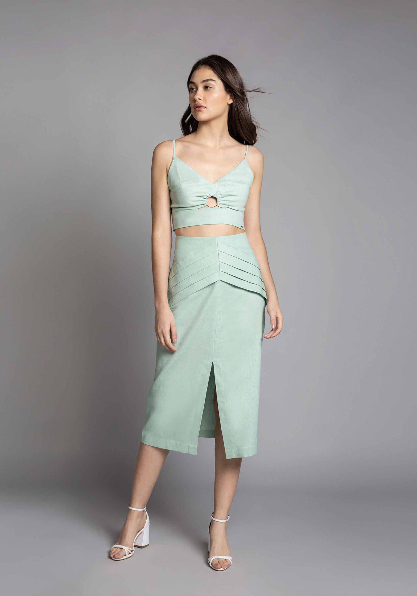 Blusa com Al&ccedil;as Cropped Linho, , large.