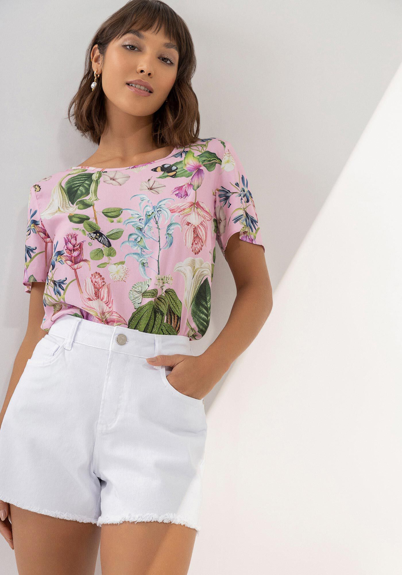 Blusa Manga Curta em Viscose Estampada, , large.