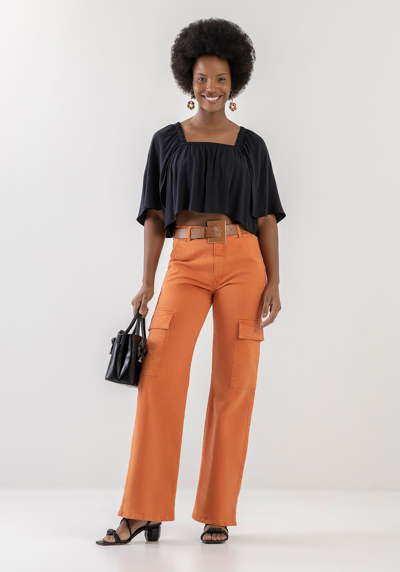 Blusa Cropped Franzida com Decote Quadrado, PRETO REATIVO, large.