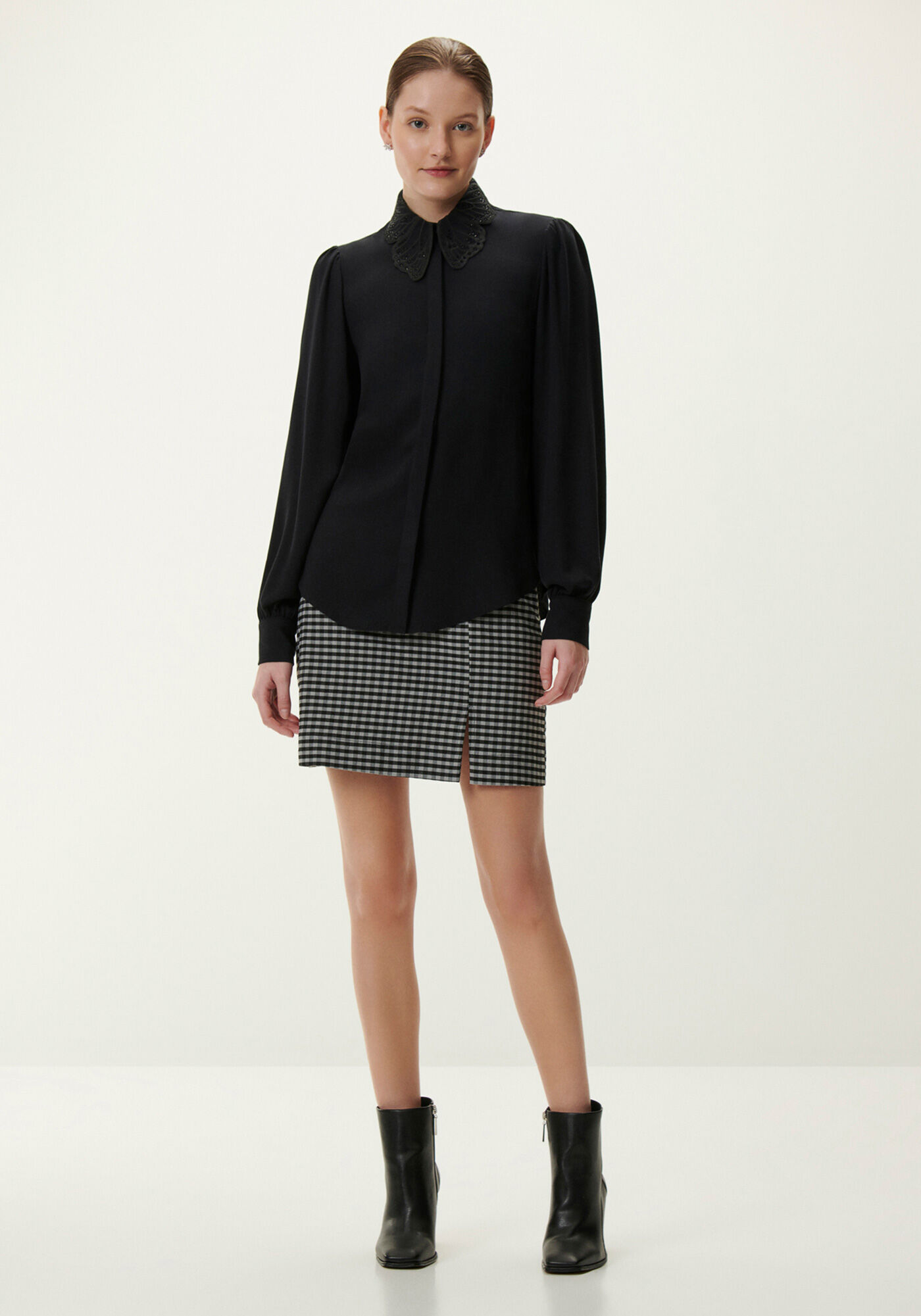 Camisa Manga Longa em Crepe com Gola Borboleta, , large.