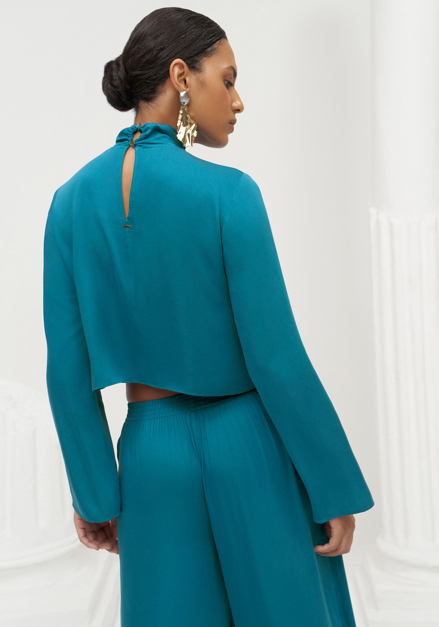 Conjunto com Blusa e Cal&ccedil;a Pantalona Sobreposta, , large.