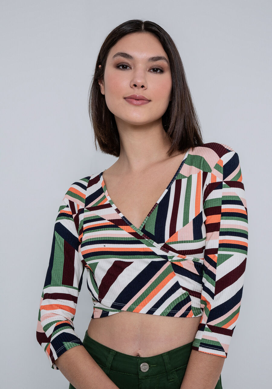 Blusa Cropped Manga 3/4 Transpassada, PIPA. Blusa Cropped Manga 3/4 Transpassada, PIPA, large.