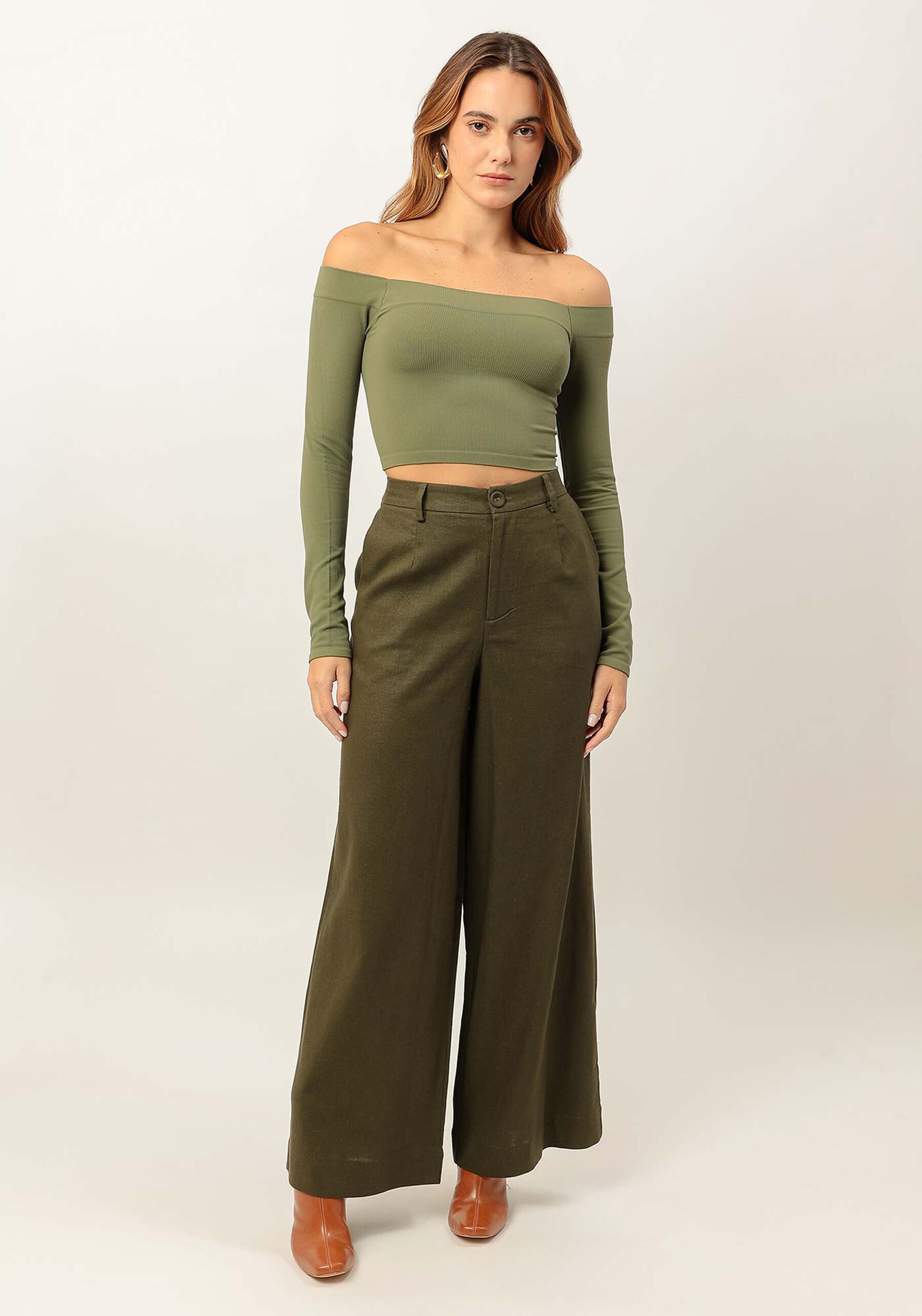 Blusa Manga Longa com Decote Ombro a Ombro, . Blusa Manga Longa com Decote Ombro a Ombro, , large.