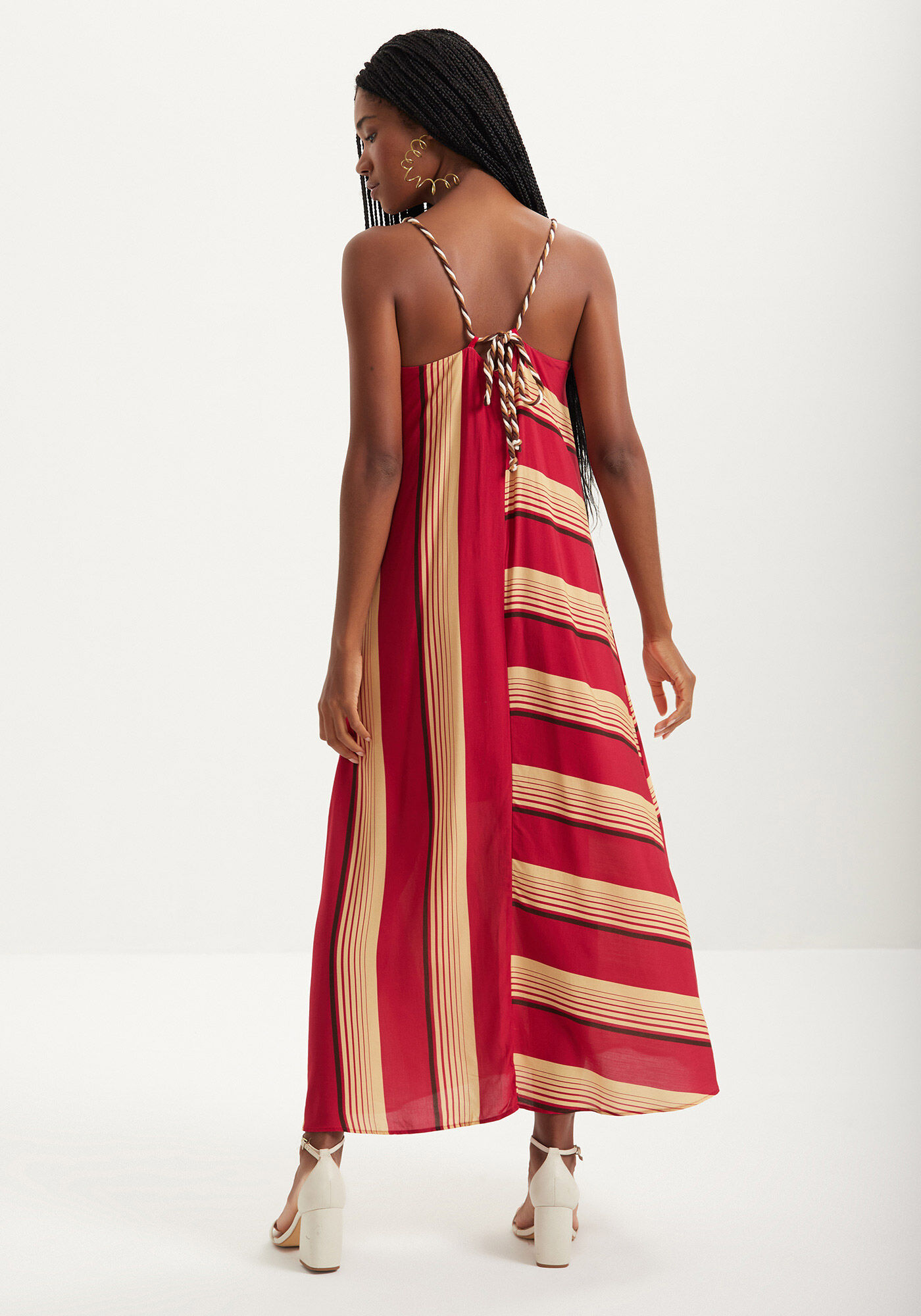 Vestido Ch&aacute; Estampado De Al&ccedil;as Finas Em Viscose, , large.