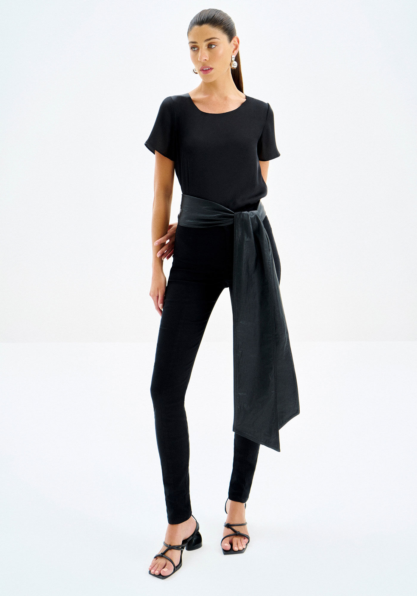 Blusa em Tecido Plano com Manga Curta, , large.