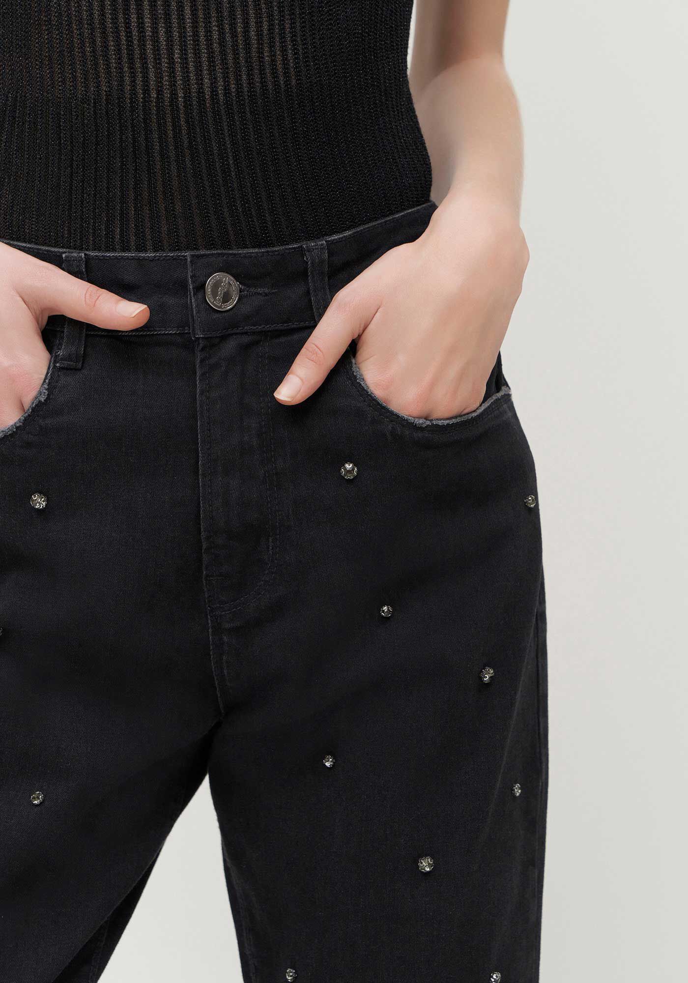 Cal&ccedil;a Jeans Mom Cropped Comfort com Strass, , large.