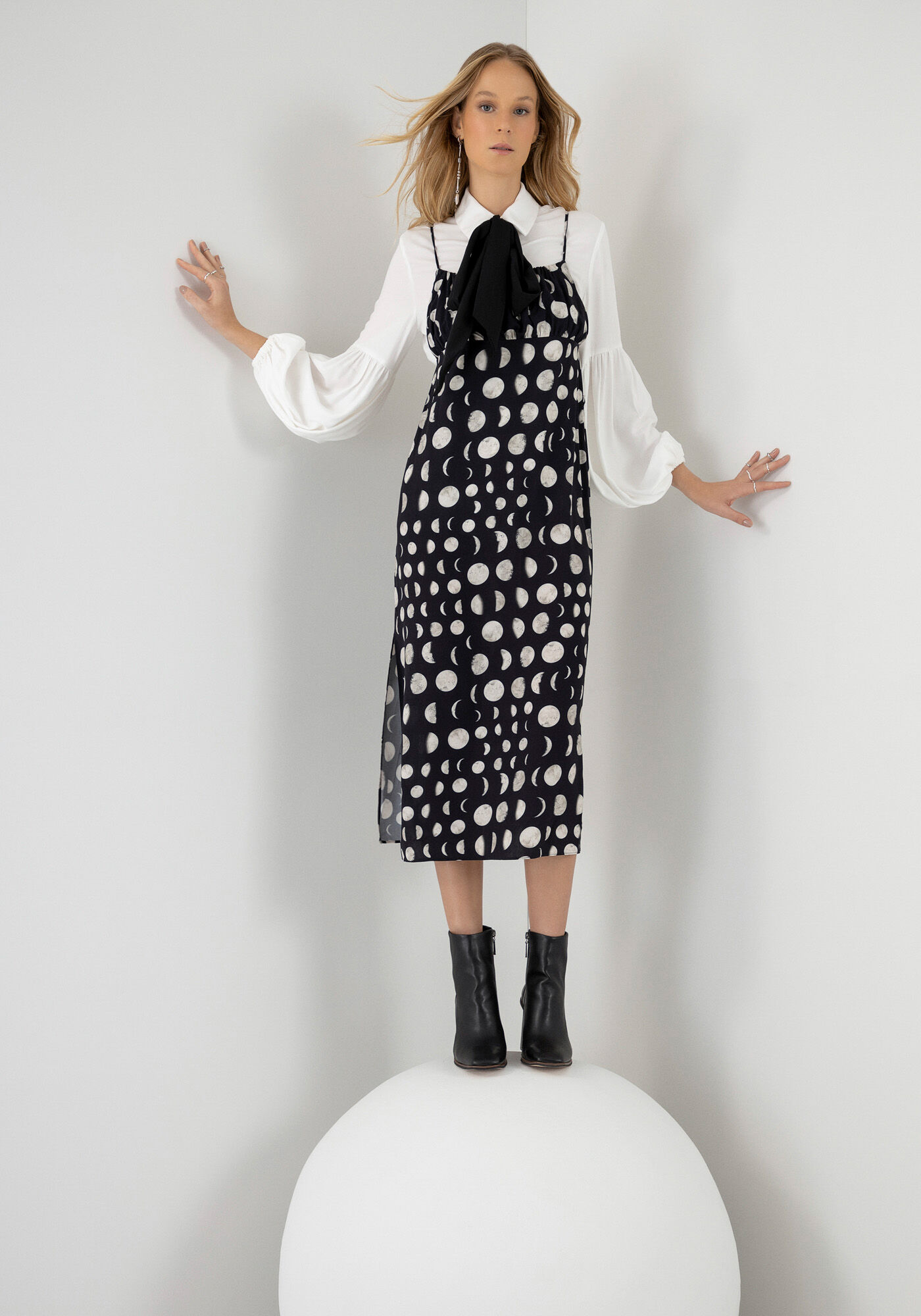 Vestido Midi Estampado com Busto Franzido, LUA, large.