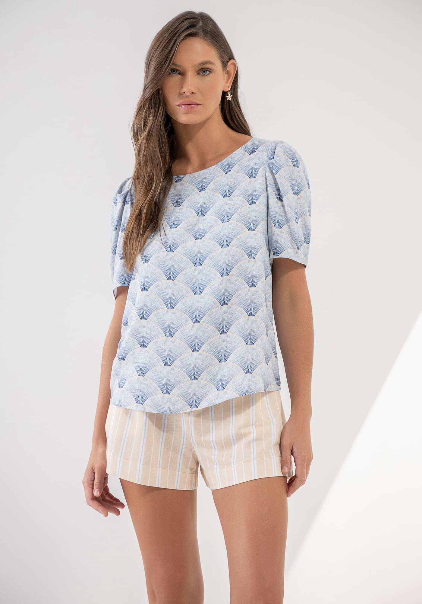 Blusa Estampada em Viscose com Pregas Manga, , large.