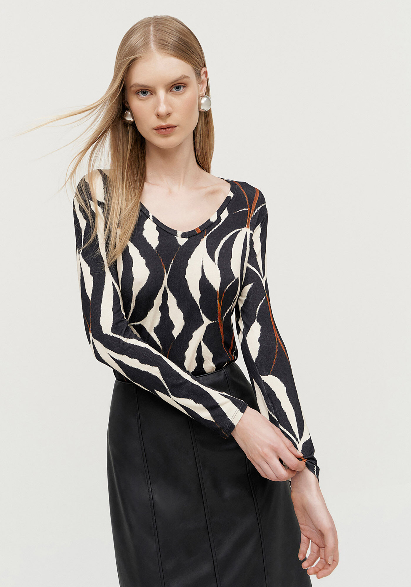 Blusa Manga Longa em Malha Viscose Estampada, , large.