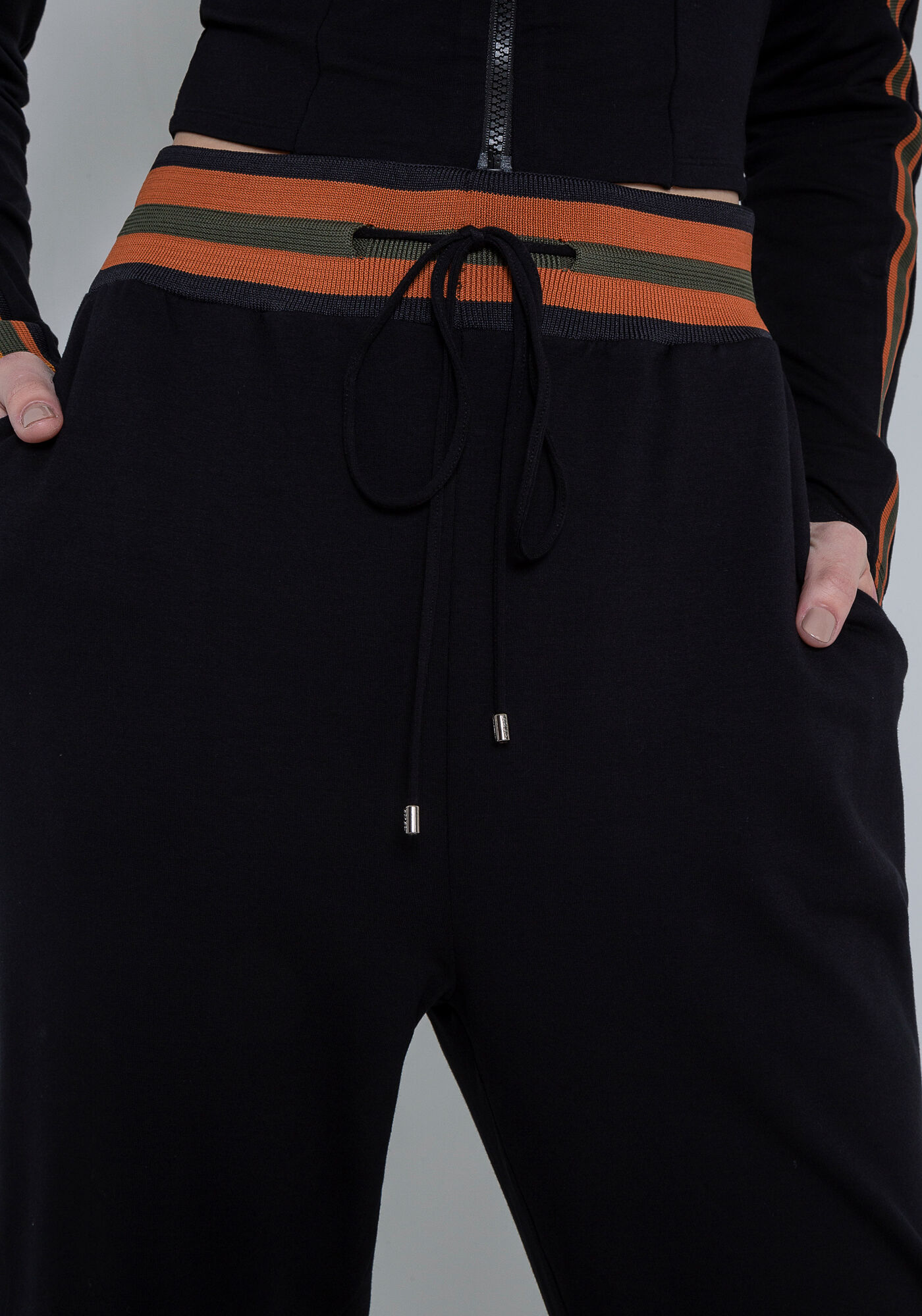 Cal&ccedil;a Jogging Moletom com C&oacute;s em Retil&iacute;nea, , large.