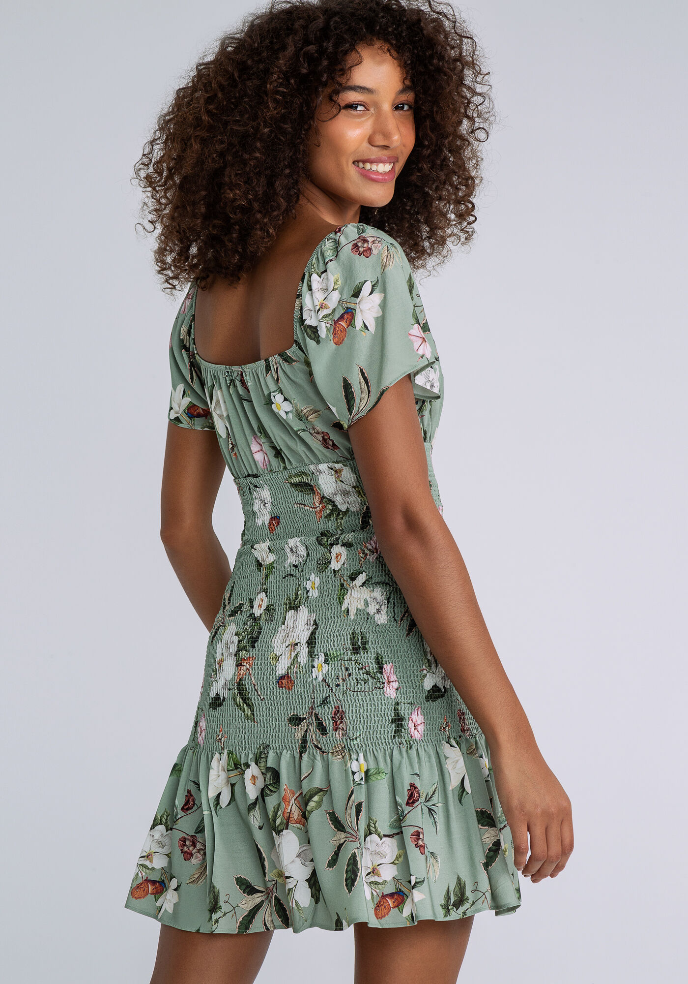 Vestido franzido com elastico 2025