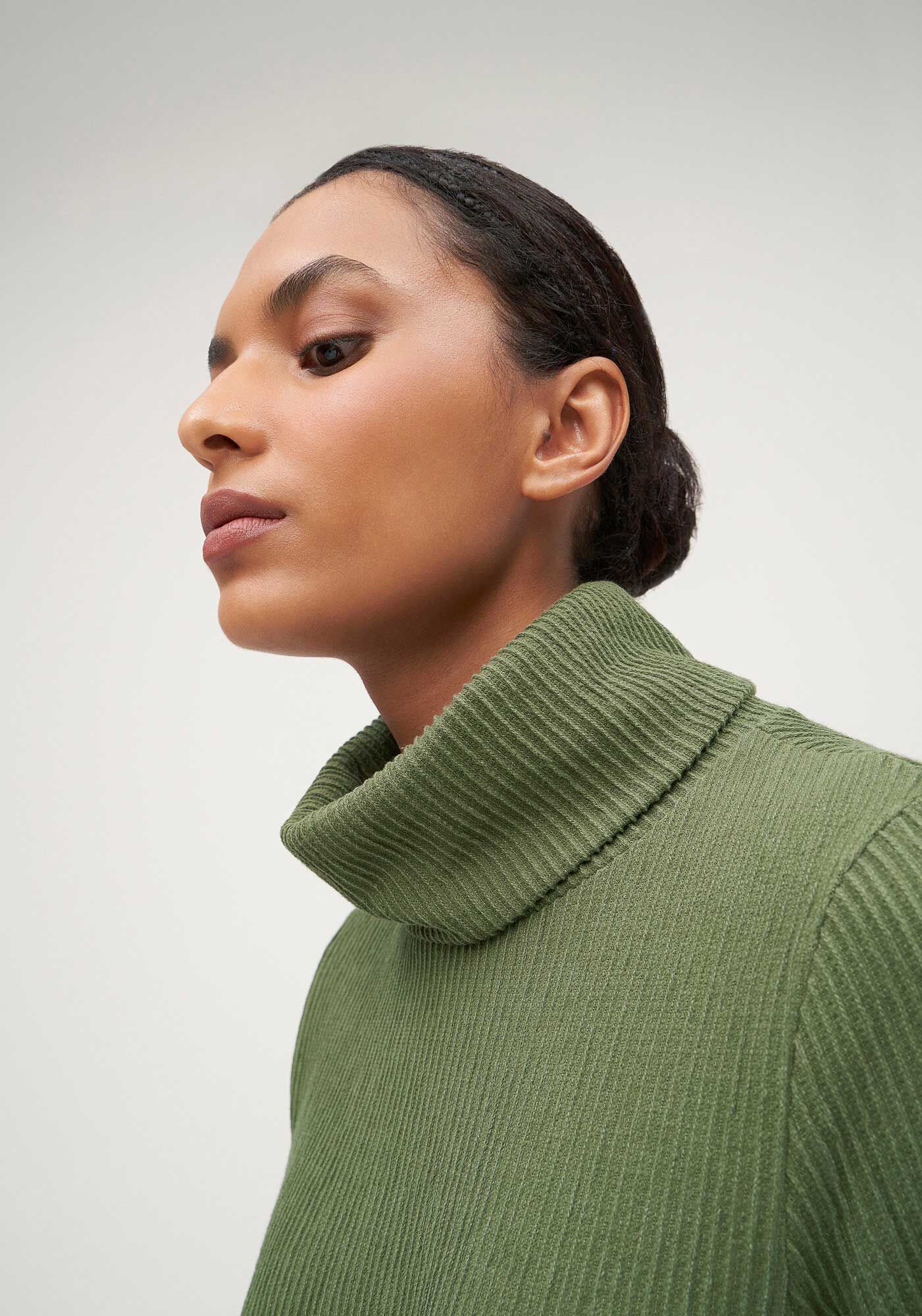 Vestido Curto Manga Longa com M&aacute;xi Gola Alta, VERDE AGENA, large.