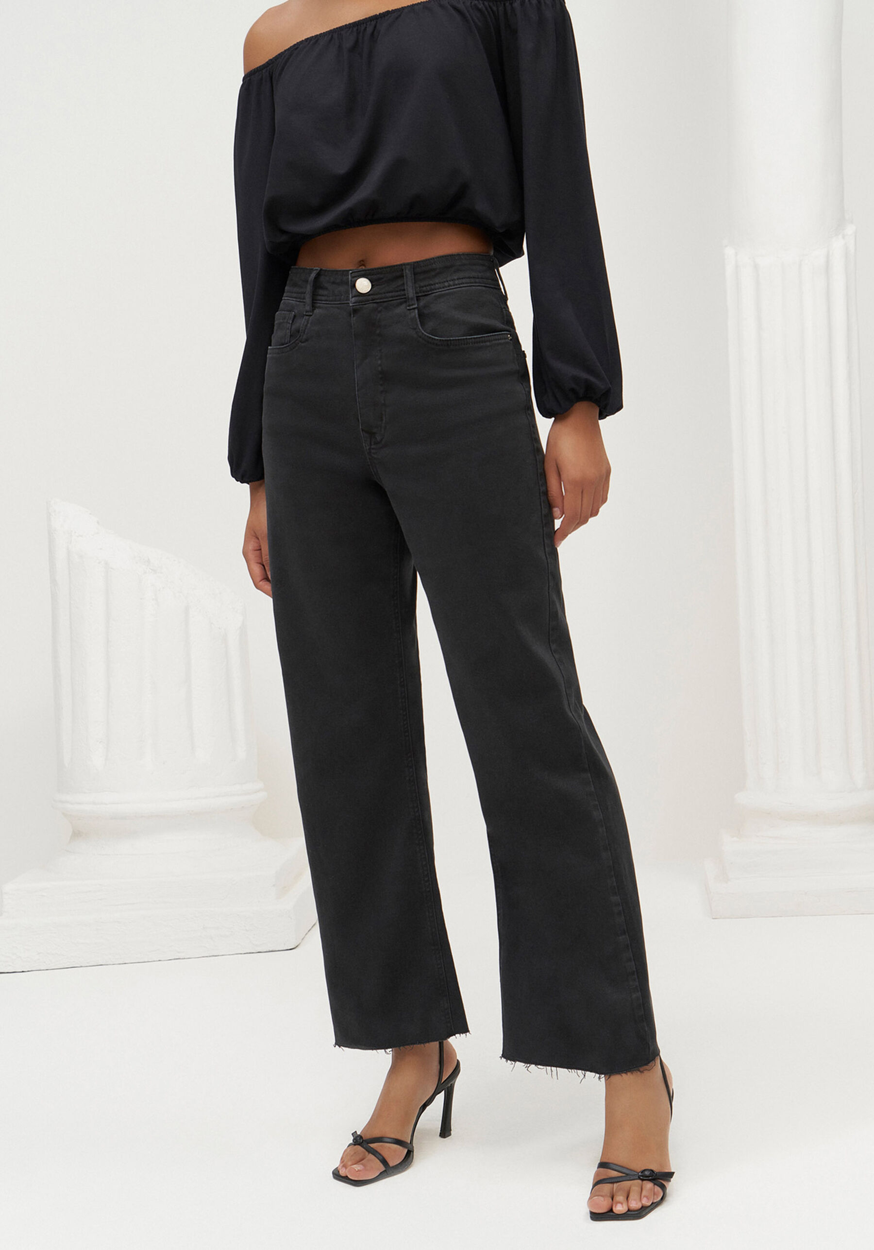 Calça Sarja Wide Leg Comfort Cropped Super Alta, PRETO REATIVO. Calça Sarja Wide Leg Comfort Cropped Super Alta, PRETO REATIVO, large.