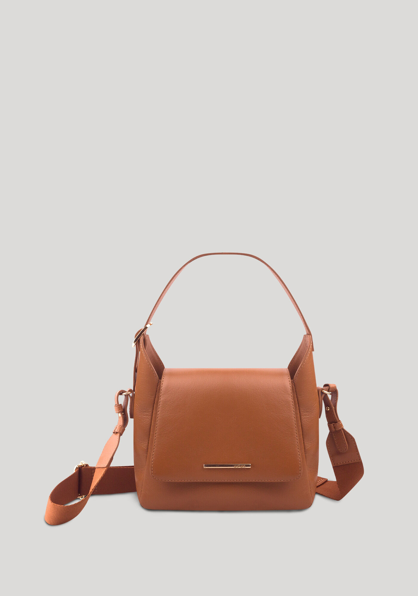 Bolsa M&eacute;dia Em Couro Com Aba Frontal E Dois Tipos De Al&ccedil;as, MARROM, large.