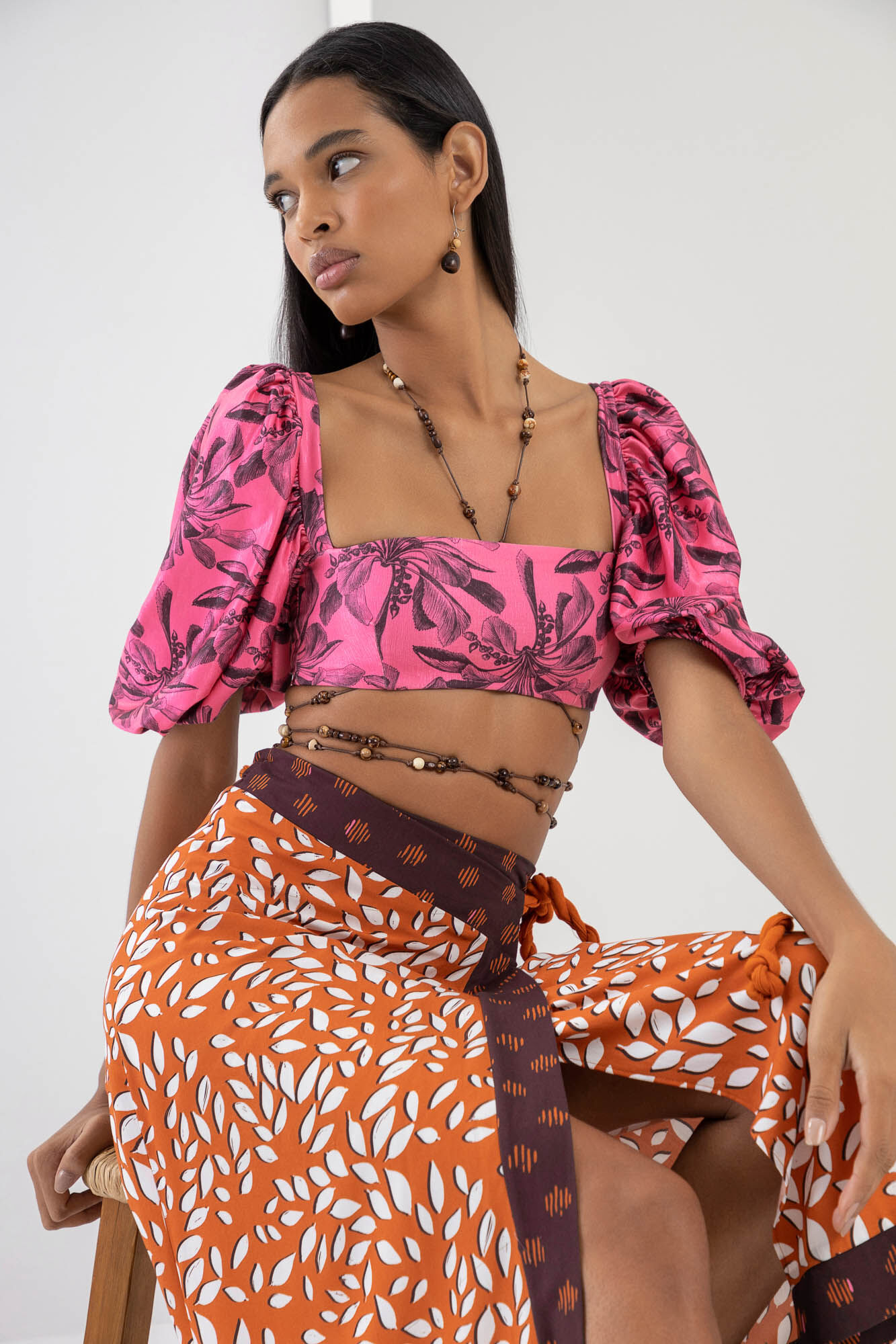 Saia midi transpassada animal print 2025