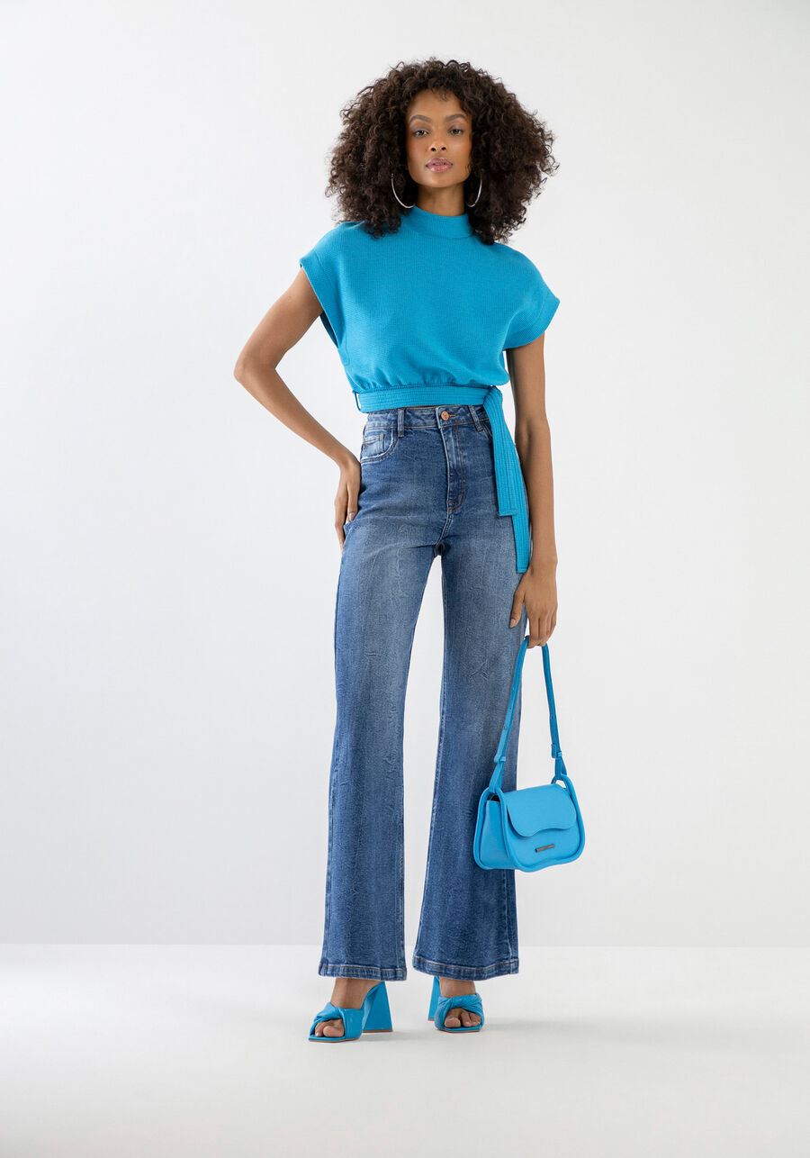 Blusa Muscle Tee com Gola Alta e Cinto, . Blusa Muscle Tee com Gola Alta e Cinto, , large.