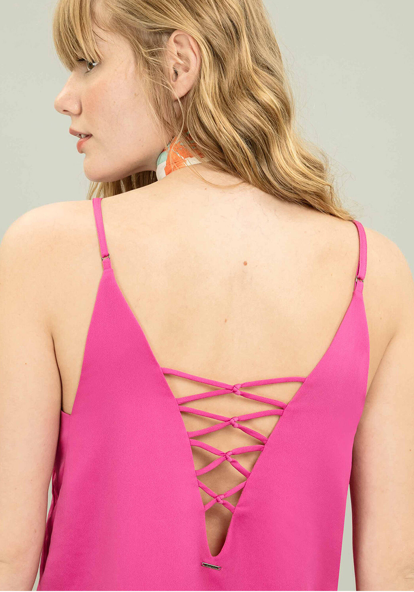 Blusa com Al&ccedil;as Strappy Costas, , large.