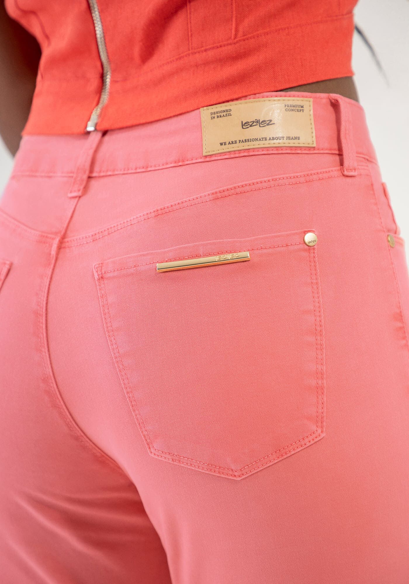 Cal a Sarja Skinny Super Alta com Elasticidade Lez a Lez
