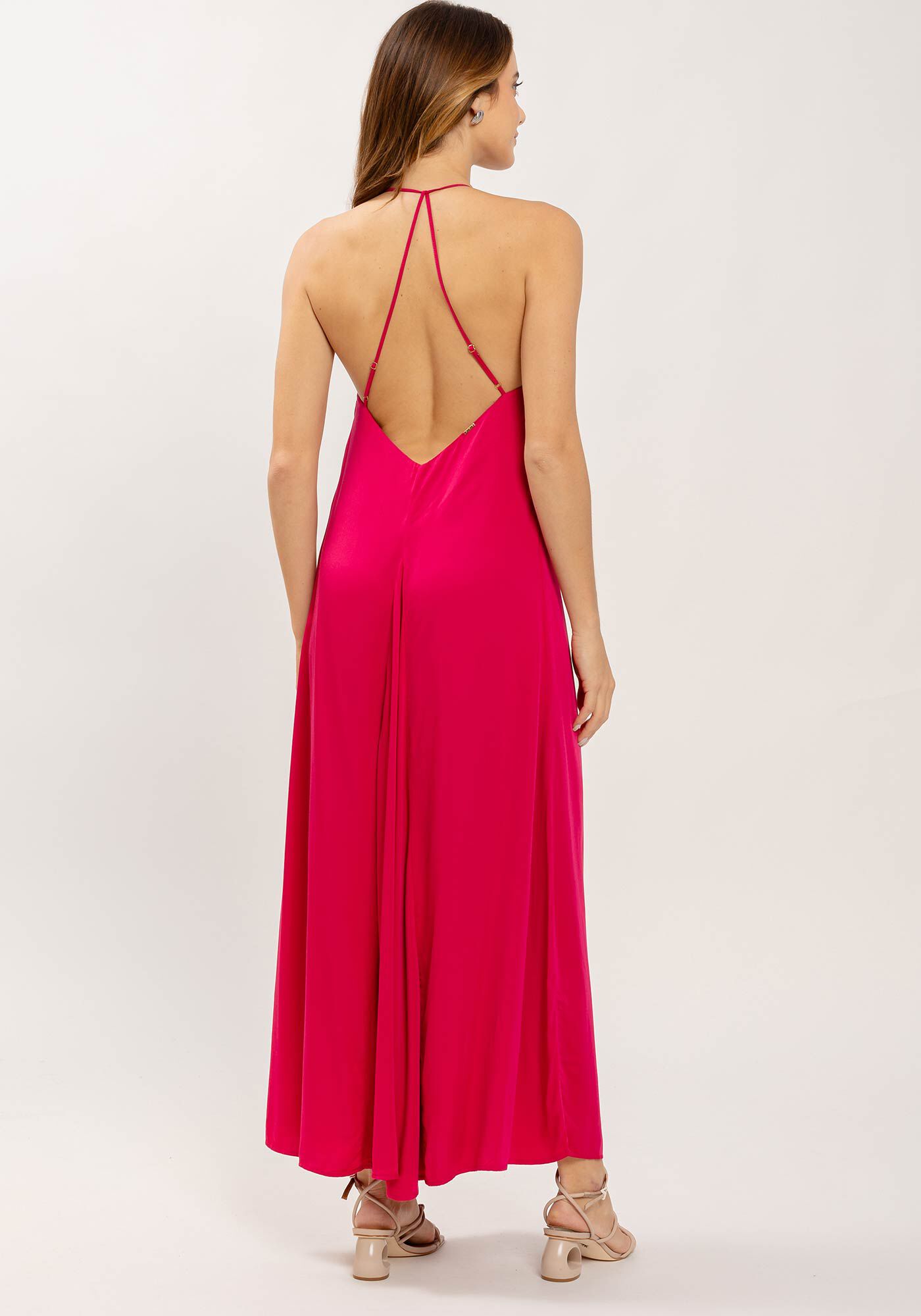 Vestido Midi Ampla com Al&ccedil;as e Prega Frontal, , large.