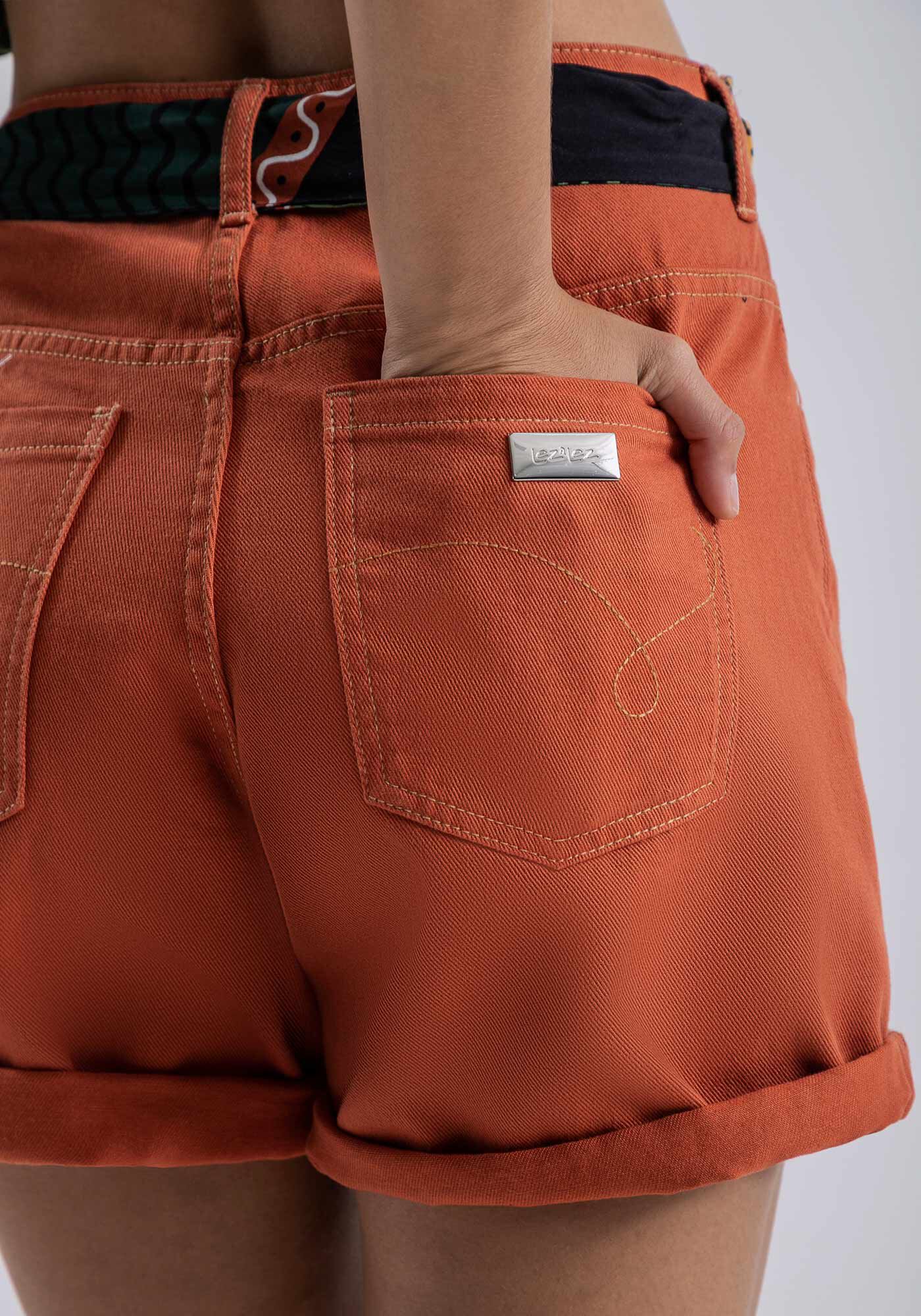 Bermuda Sarja Boyfriend Venice com Faixa, MARROM OXIDO, large.