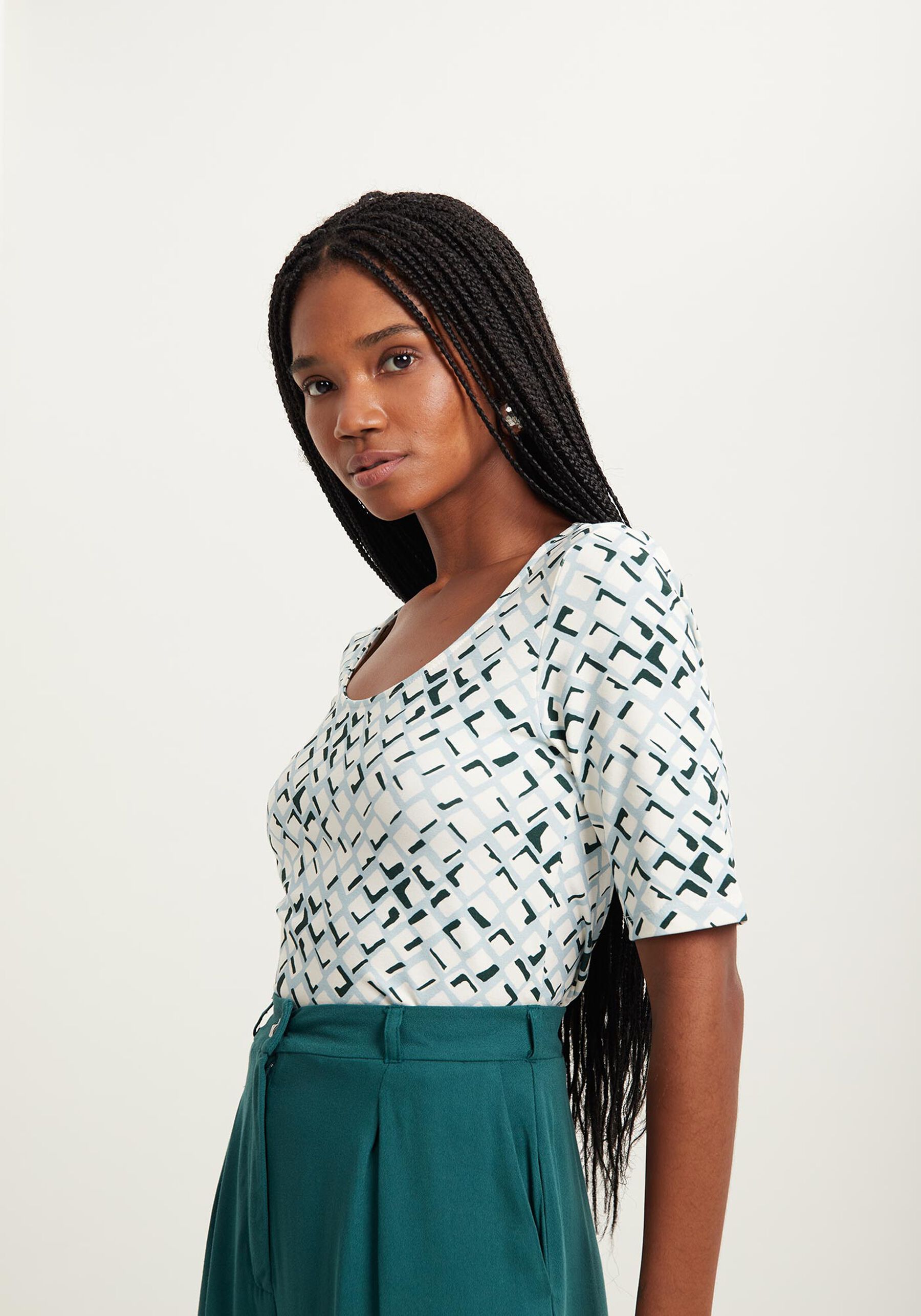 Blusa De Mangas Médias Em Malha De Viscose Com Elastano, . Blusa De Mangas Médias Em Malha De Viscose Com Elastano, , large.