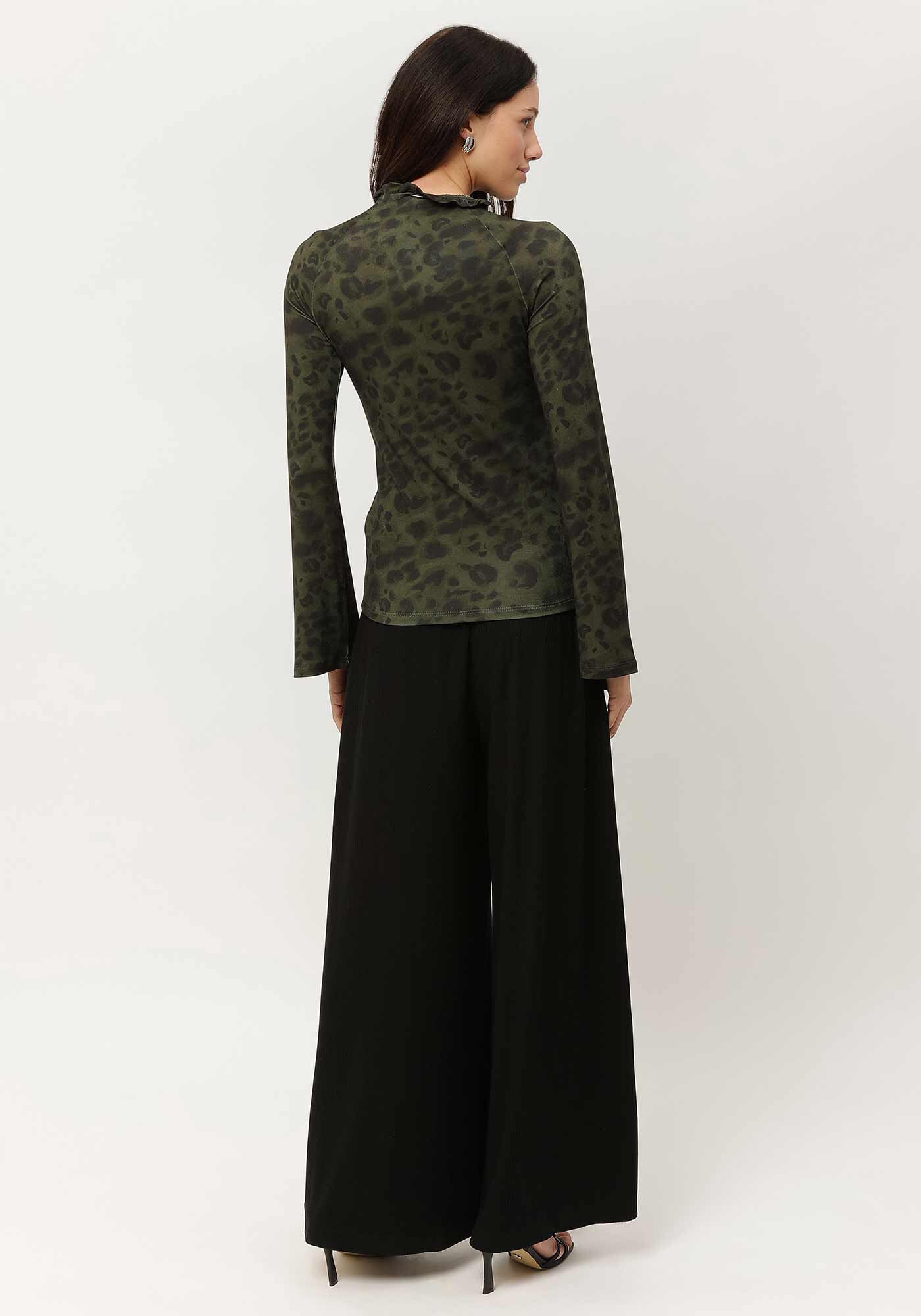 Blusa Manga Longa Flare Estampada com Babado, FOREST, large.