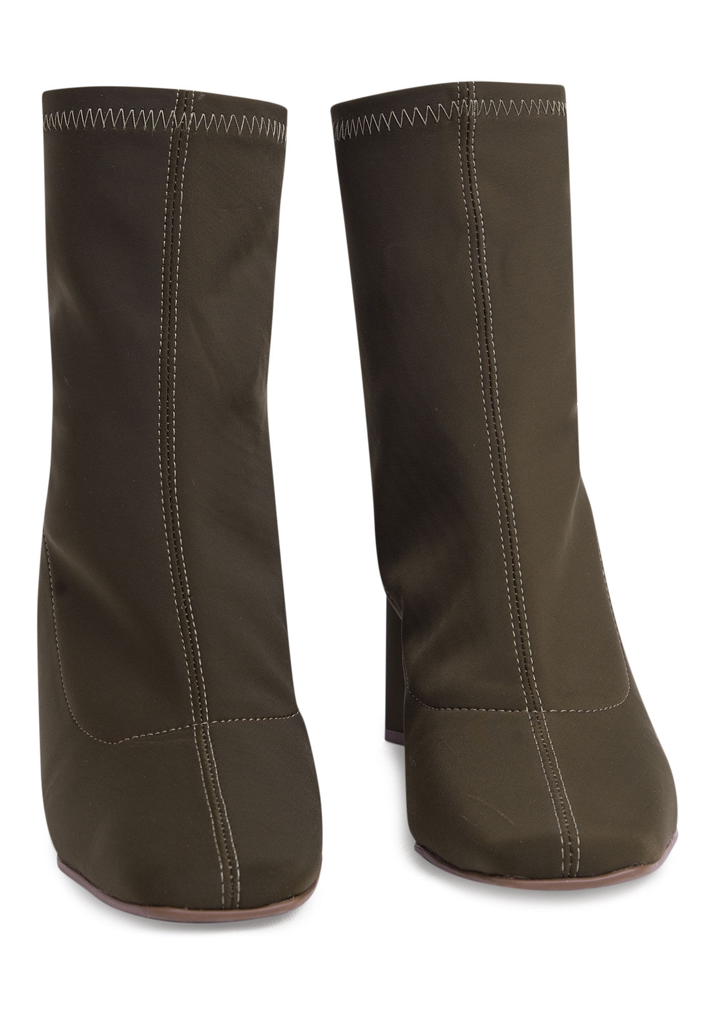 Bota Knit Bico Fico com Salto Flare Lez a Lez