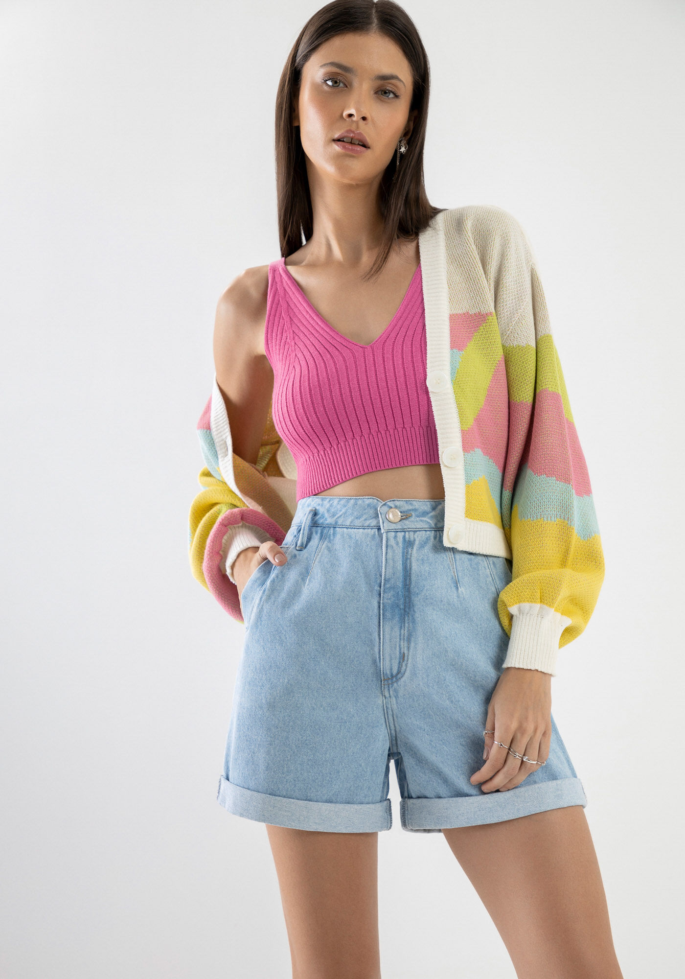 Shorts Jeans Mom com Detalhe Bolsos, JEANS, large.