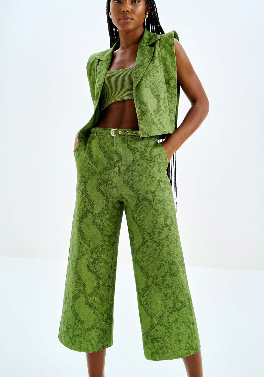 Calça Reta Pantacourt em Linho Animal Print, SNAKE. Calça Reta Pantacourt em Linho Animal Print, SNAKE, large.