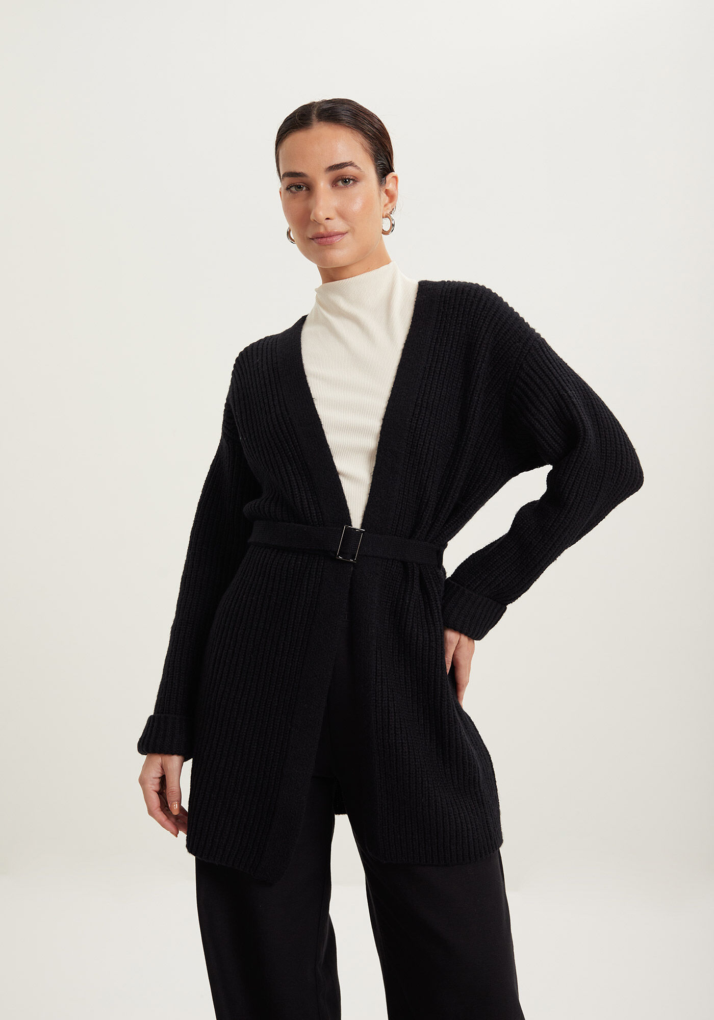 Cardigan Alongado Em Tric&ocirc; Com Cinto Afivelado, , large.