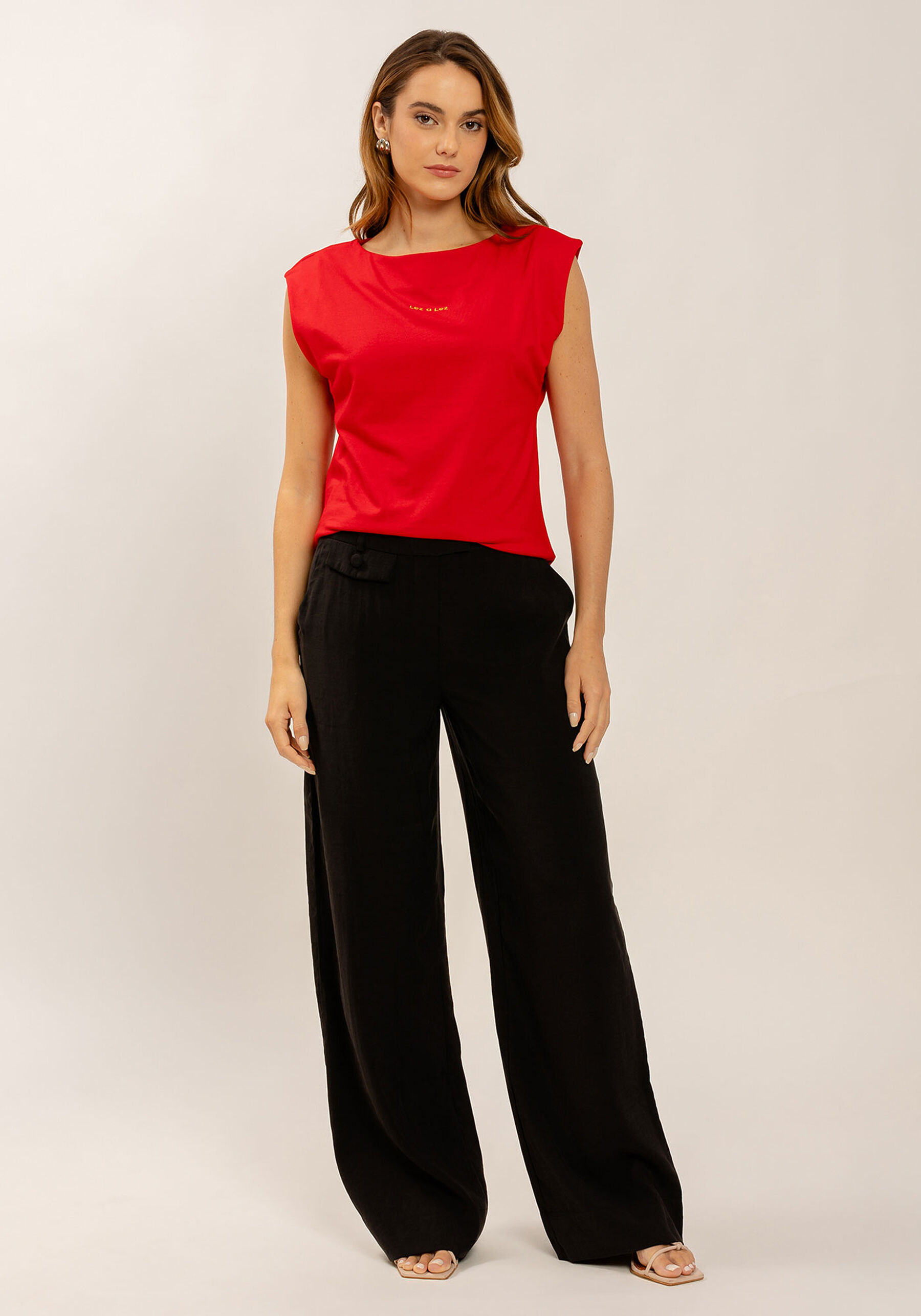 T-shirt Muscle Tee em Malha com Bordado Lurex, . T-shirt Muscle Tee em Malha com Bordado Lurex, , large.