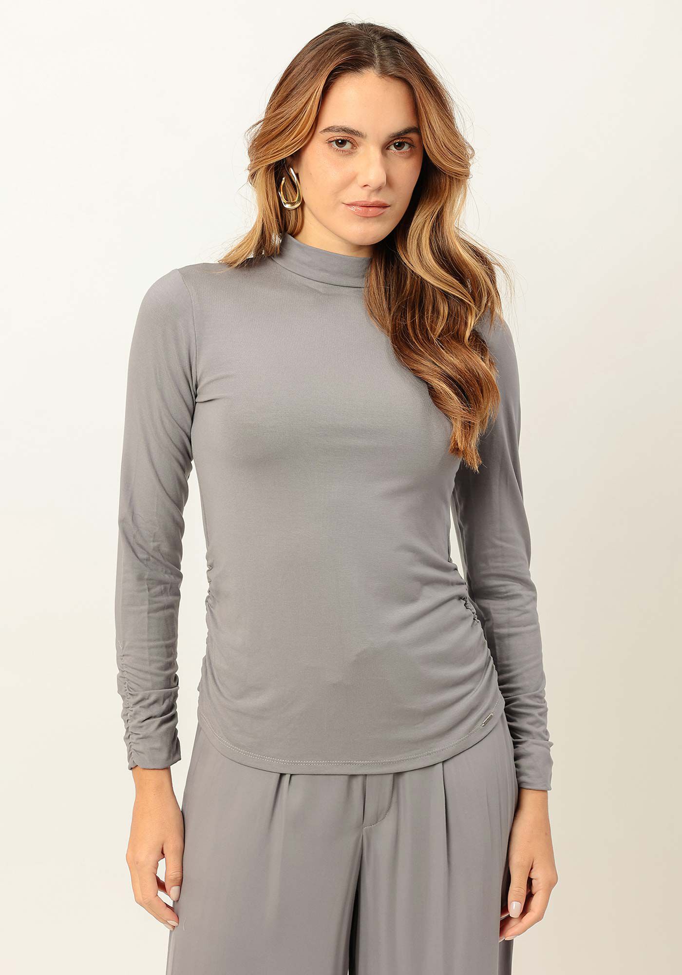 Blusa Manga Longa Franzida com Gola Alta, CINZA LAVANDER BLUSH, large.