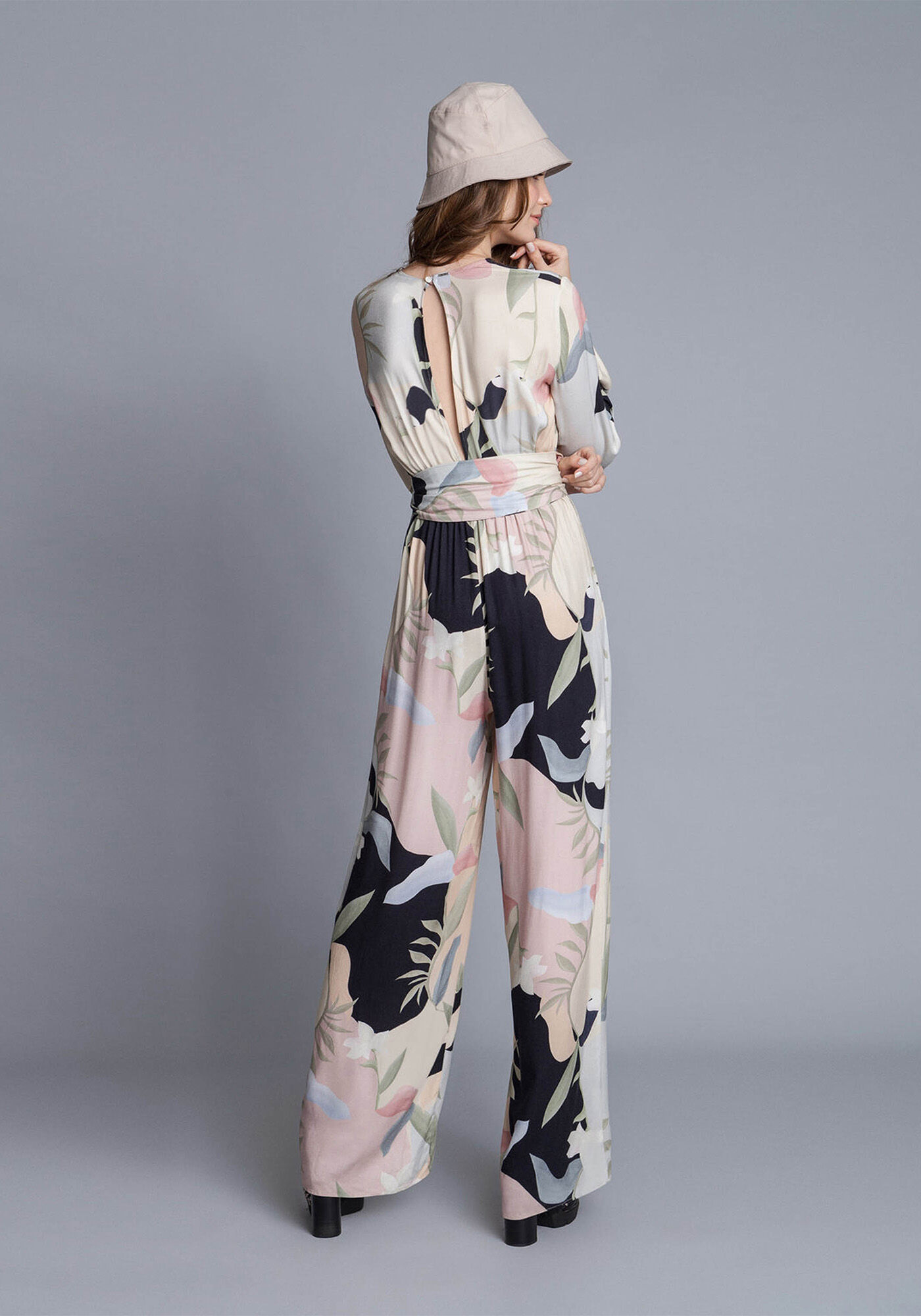 Macac&atilde;o Longo Faixa Estampa, , large.