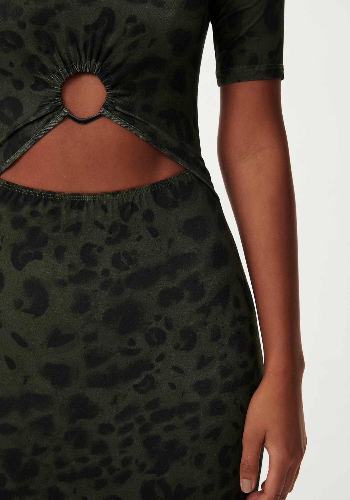 Vestido Midi Estampado com Cut e Detalhe Argola, FOREST, large.