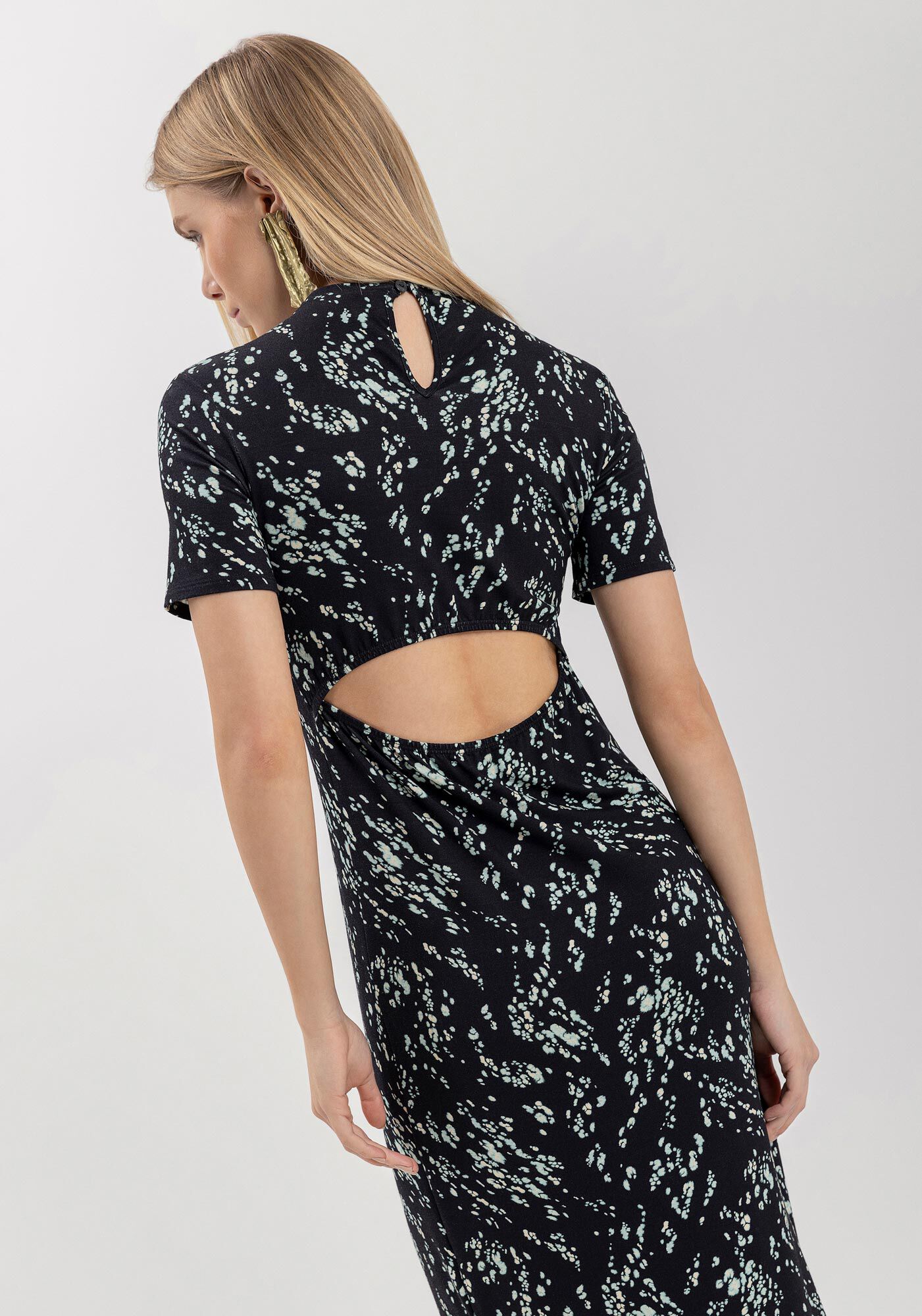 Vestido Estampado Midi Ch&aacute; Em Moletom De Viscose E Elastano, , large.