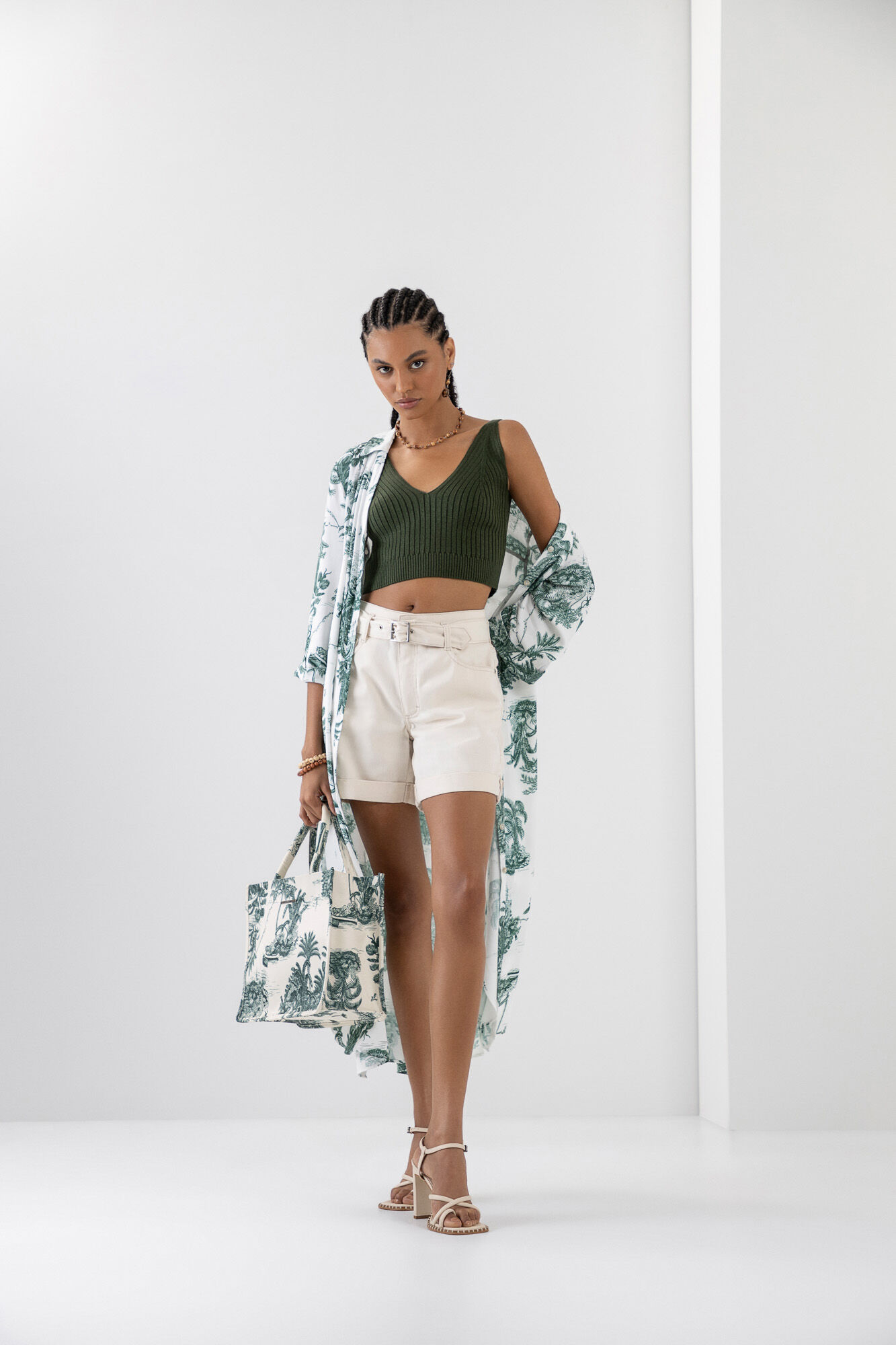 Bermuda Sarja Boyfriend Off White com Cinto, BRANCO OFF WHITE, large.