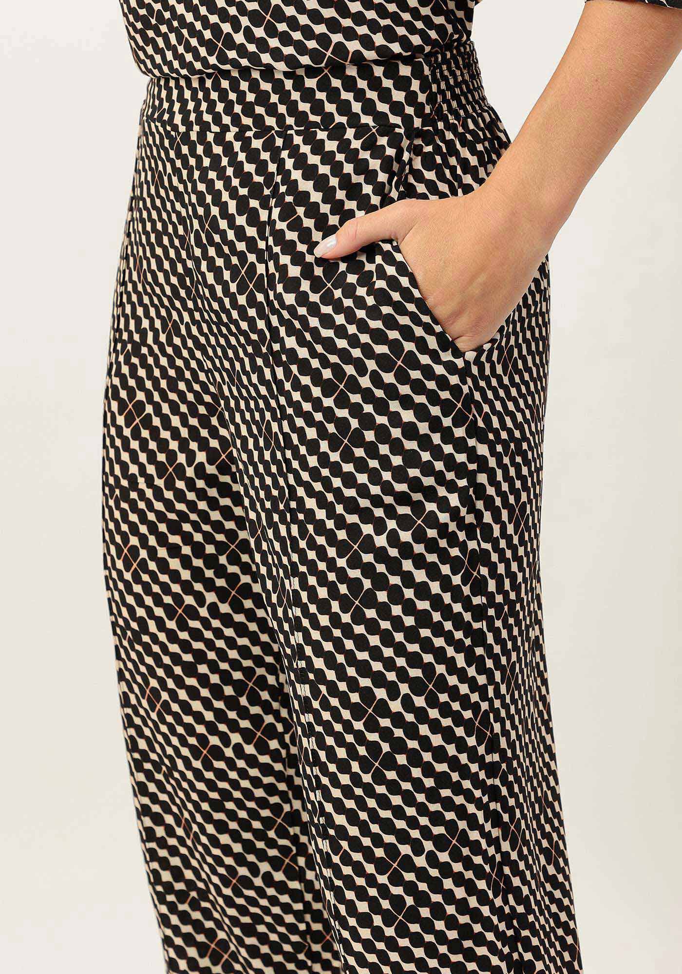 Cal&ccedil;a Reta em Viscose Estampada, , large.