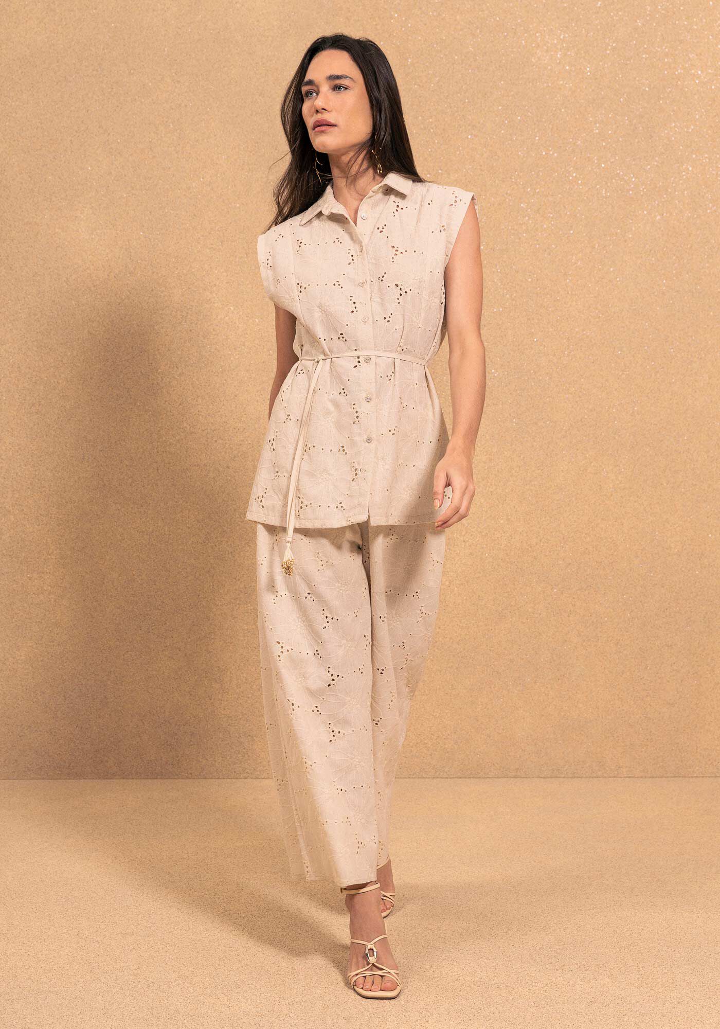 Colete Alongado Com Gola E Cinto Em Tecido Bordado, BEGE ALHAMBRA, large.