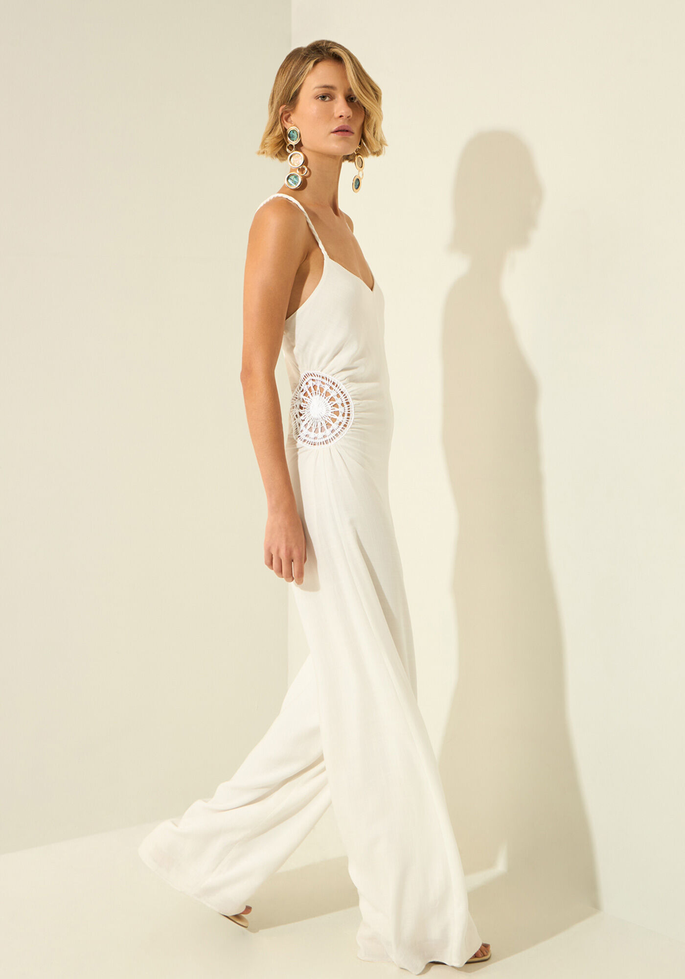 Macac&atilde;o Longo De Al&ccedil;as Com Recortes E Renda Tenerife, BRANCO OFF WHITE, large.