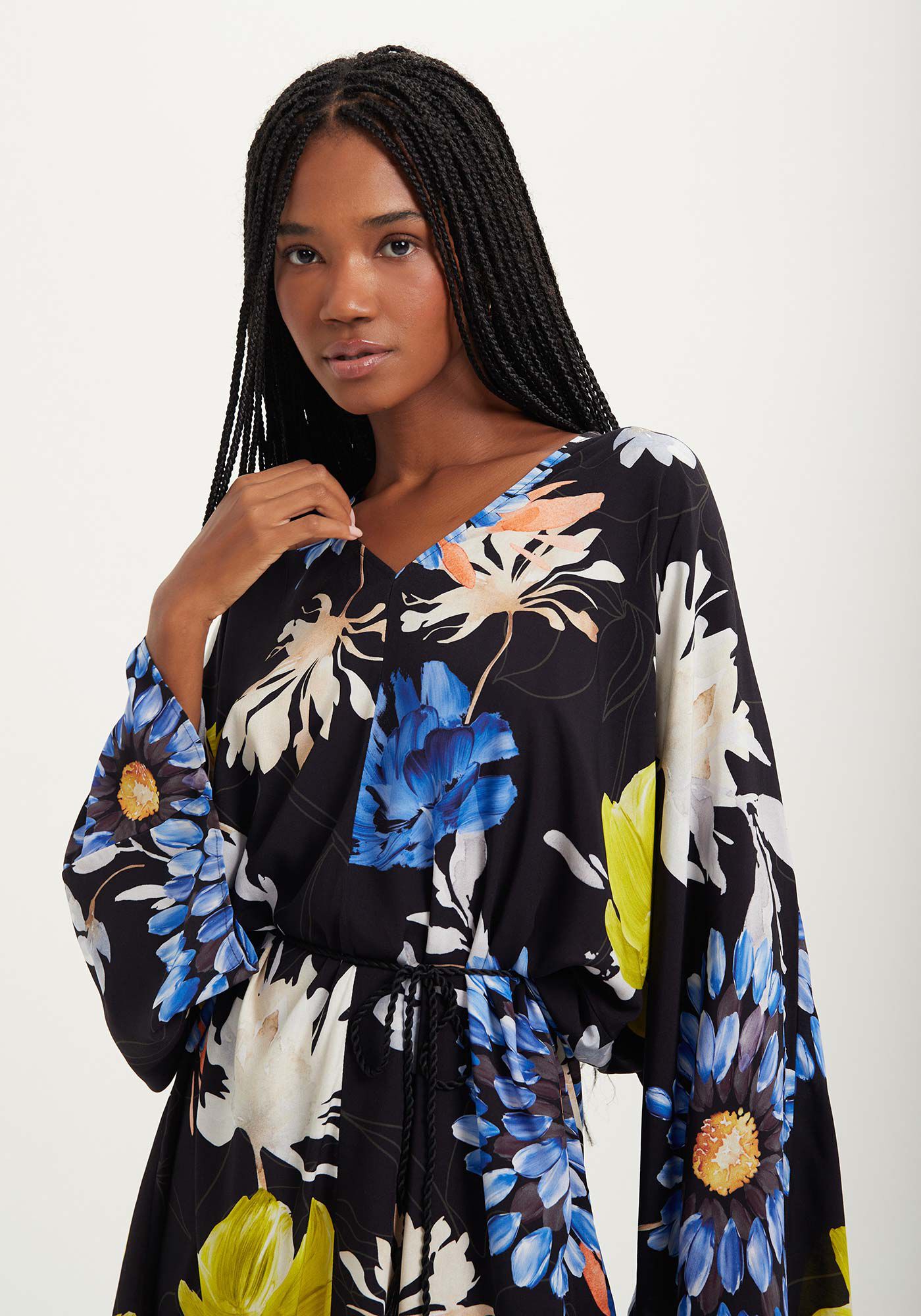 Vestido Curto Estampado Manga longa Com Decote Em V, , large.