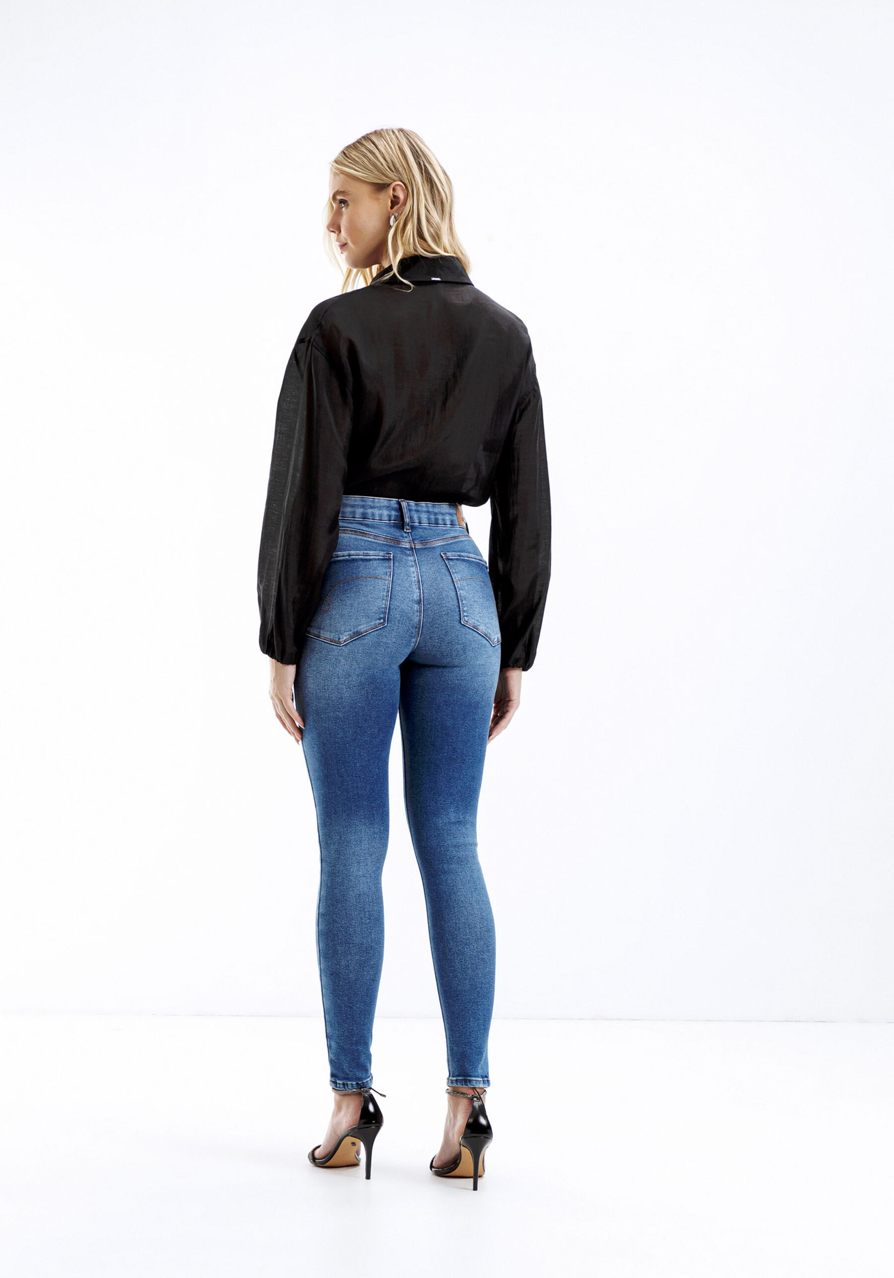 Calça Jeans Skinny Cropped com Cintura Alta, . Calça Jeans Skinny Cropped com Cintura Alta, , large.