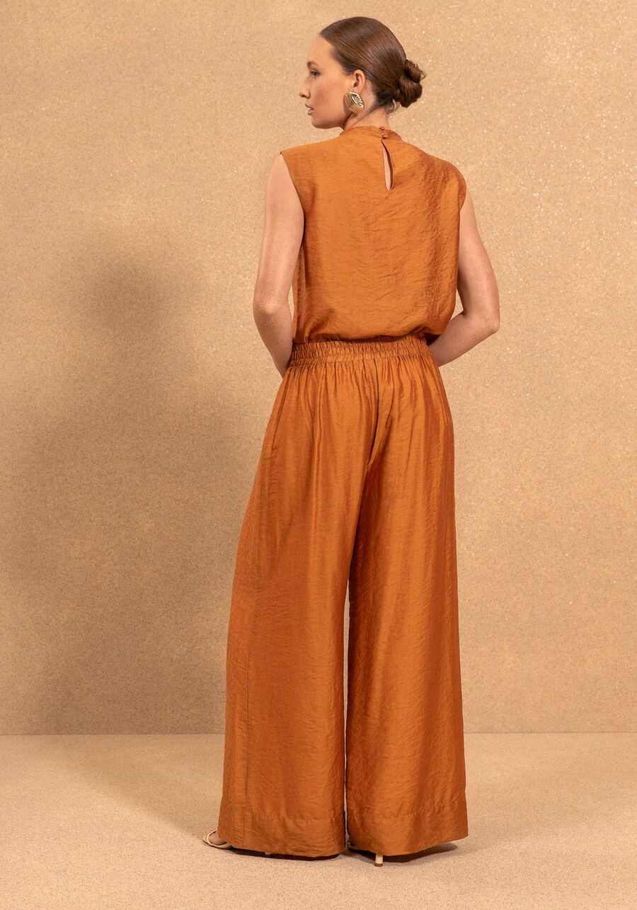 Calça Reta Com Cintura Alta E Elástico Em Tecido Texturizado, . Calça Reta Com Cintura Alta E Elástico Em Tecido Texturizado, , large.