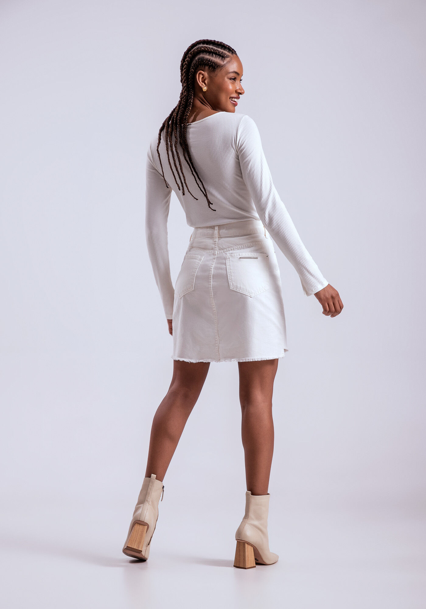 Saia Curta Sarja com Cintura Alta, , large.