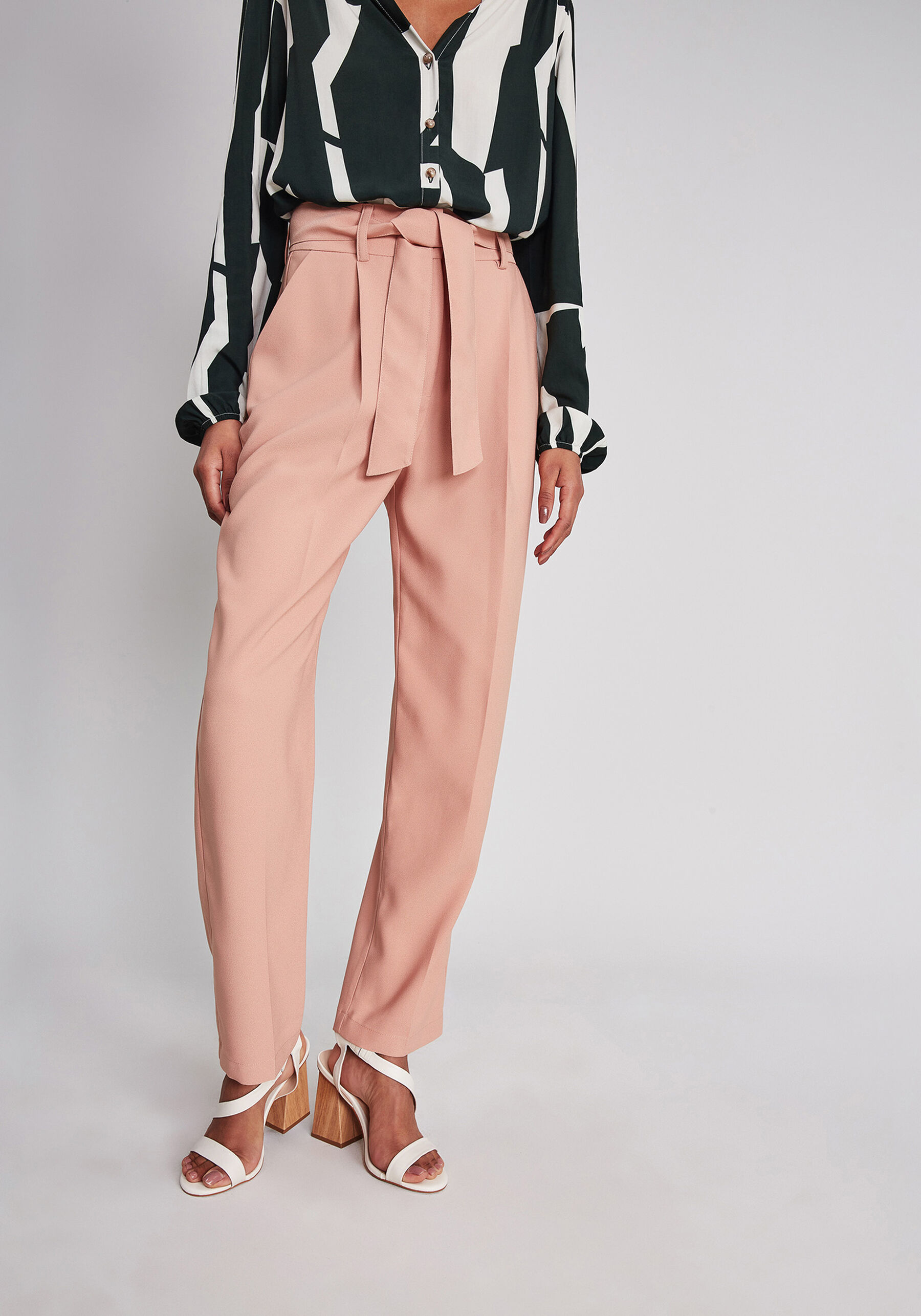 Calça Cintura Alta com Cinto, . Calça Cintura Alta com Cinto, , large.