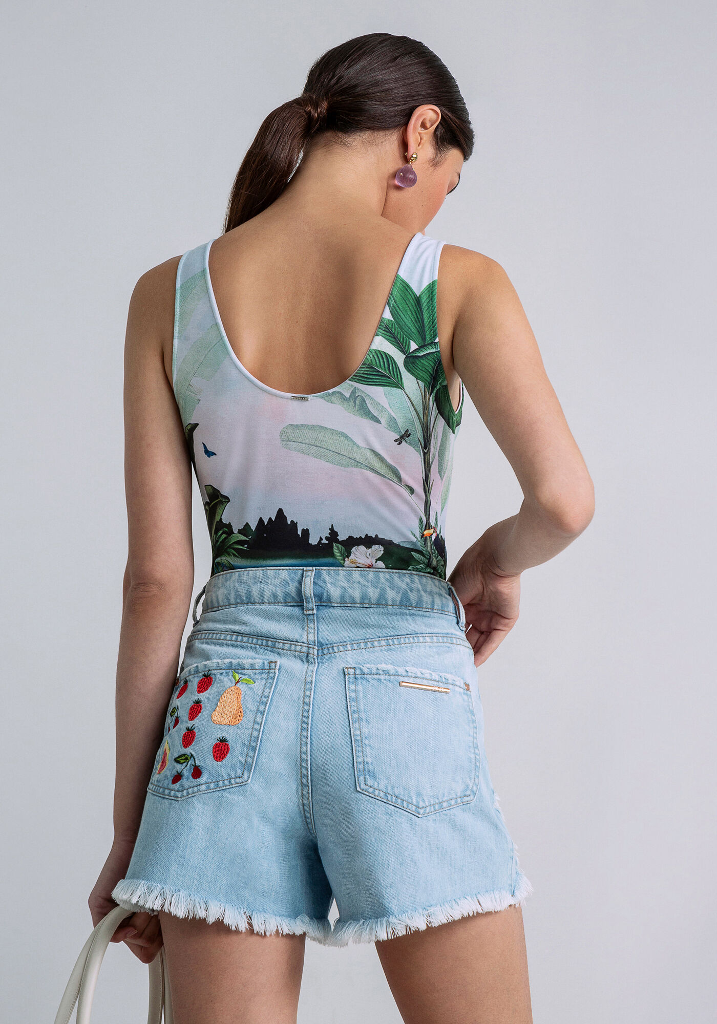 Body com Al&ccedil;as Estampado, FESTA NA FLORESTA, large.