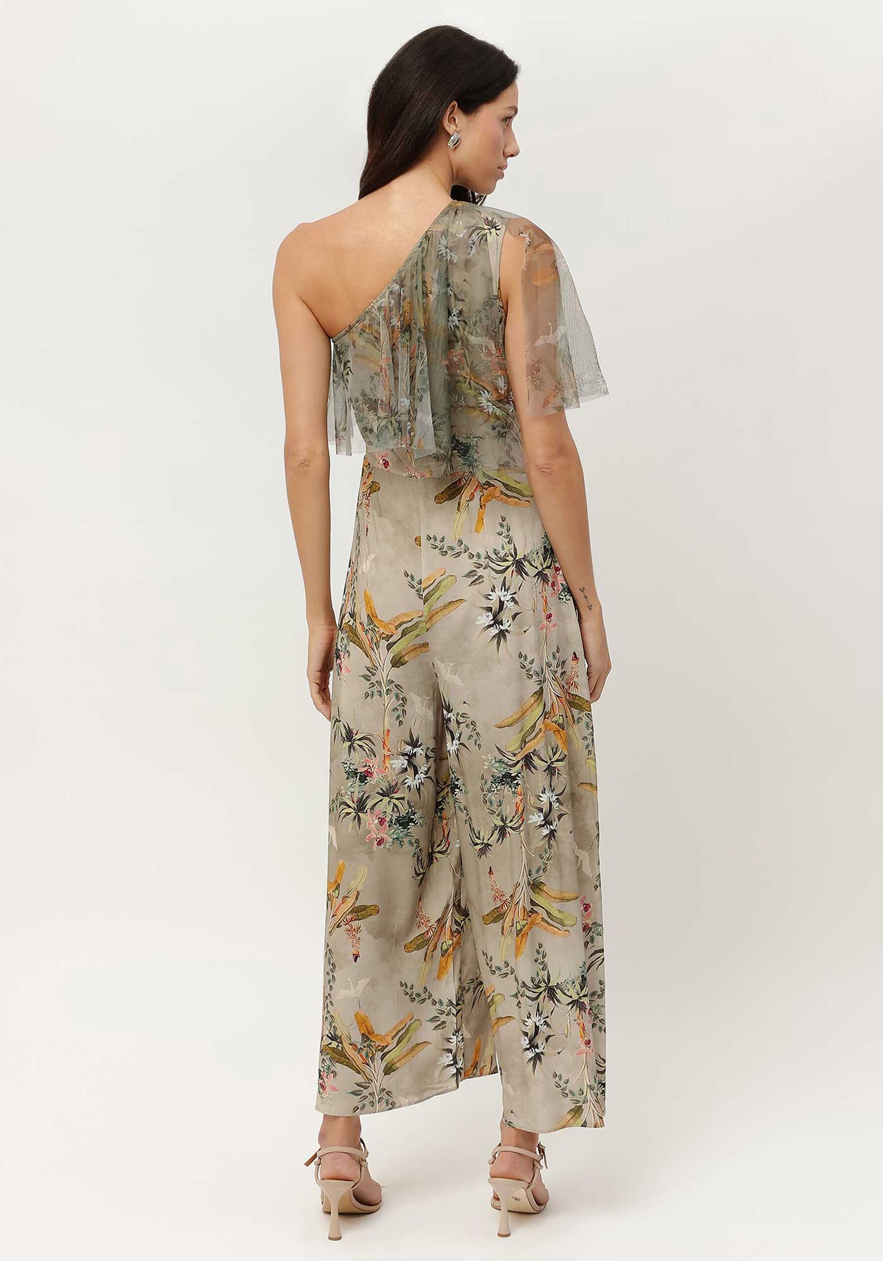 Macacão Midi Ombro Só Estampado com Tule, RETRATO. Macacão Midi Ombro Só Estampado com Tule, RETRATO, large.