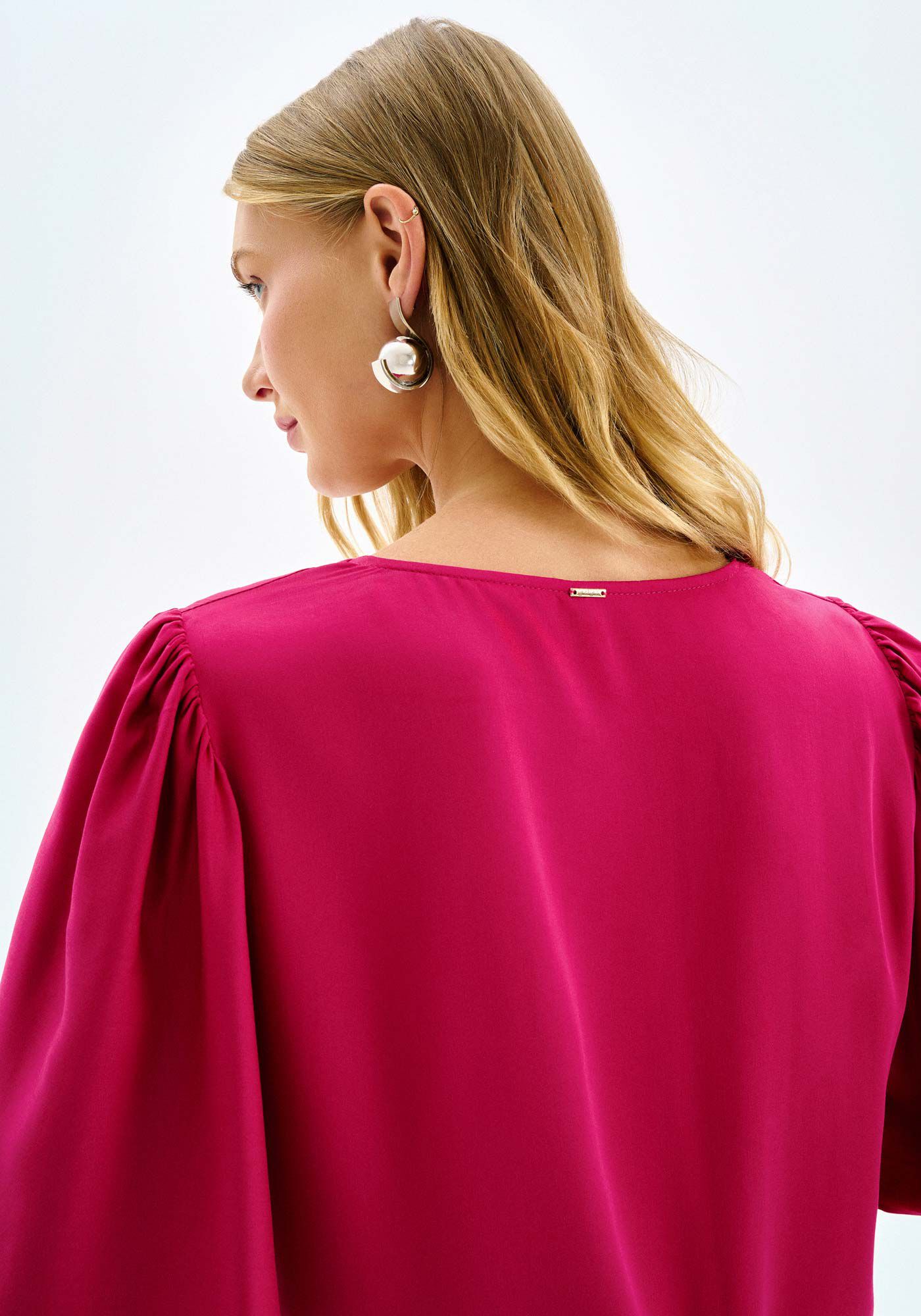 Blusa Manga Flare Ampla com Decote V, , large.