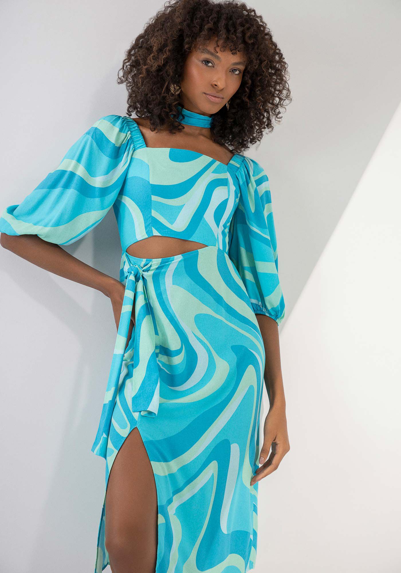 Vestido Midi Estampado com Cut Out e Fenda, , large.